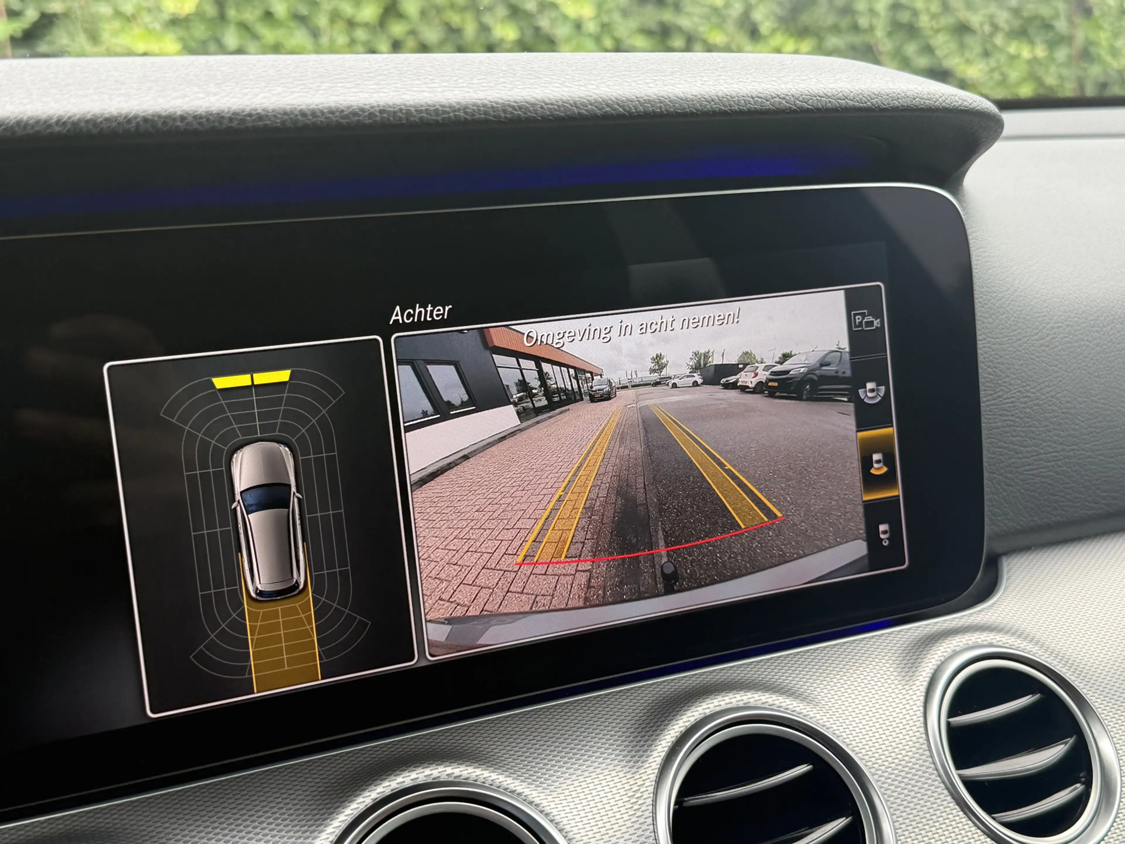 Mercedes-Benz E 200 Estate Sport AMG I WideScreen I Camera — photo 34