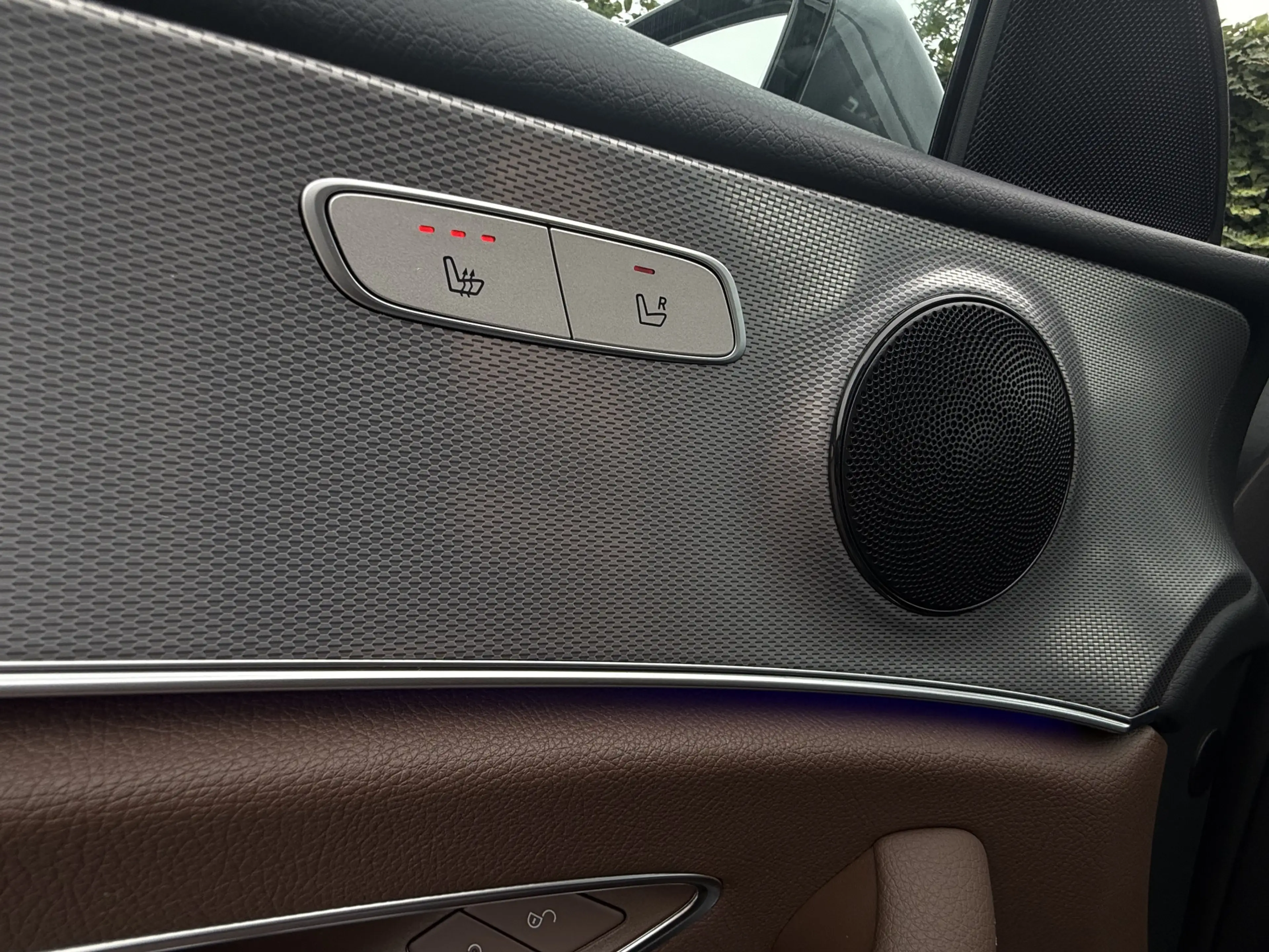 Mercedes-Benz E 200 Estate Sport AMG I WideScreen I Camera — photo 31