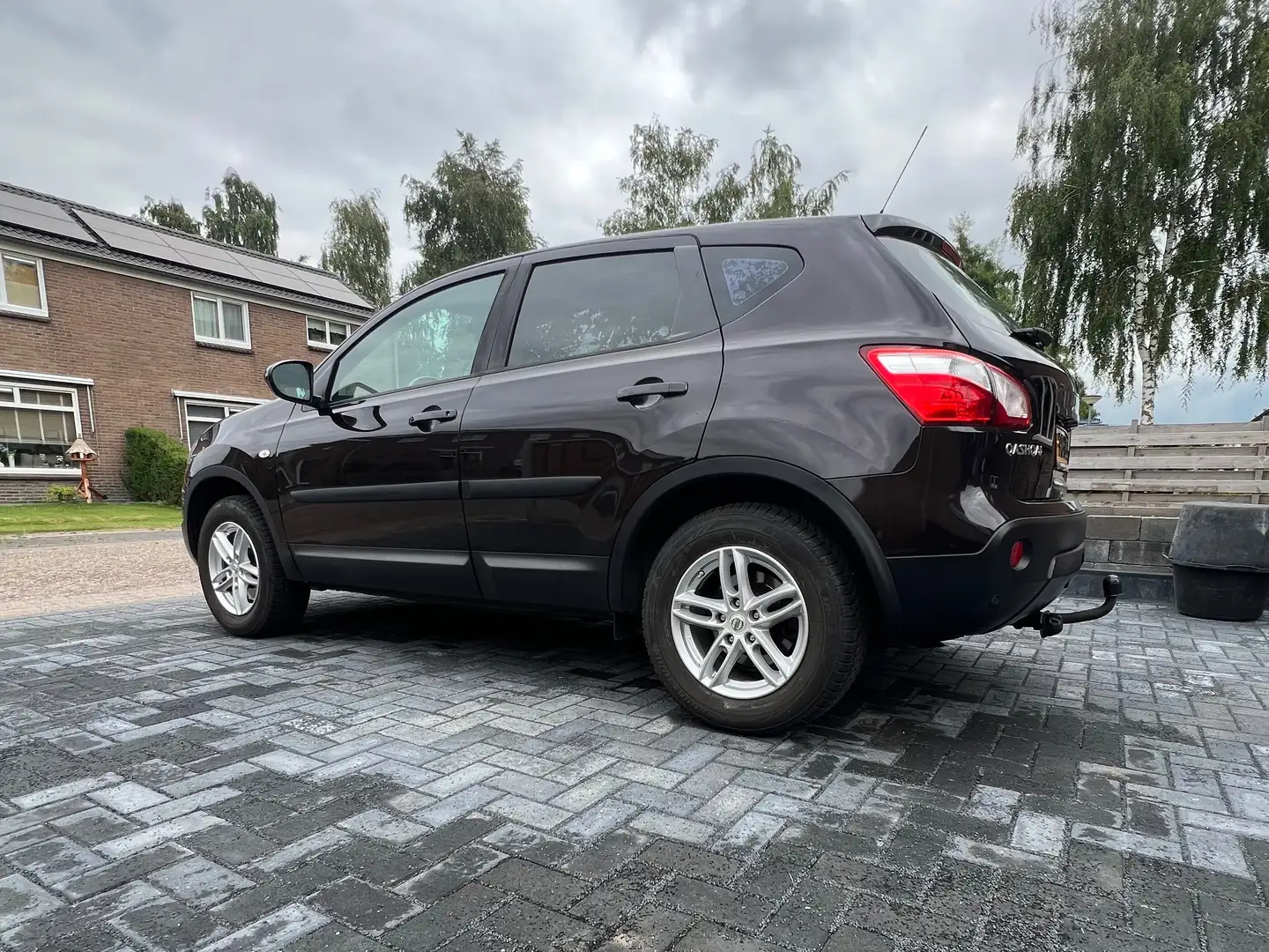 Nissan Qashqai Qashqai 1.6 Acenta Paars - 2