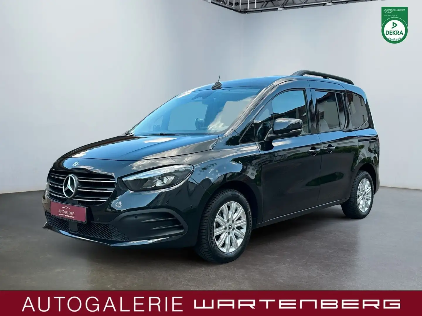 Mercedes-Benz T-Class T -Klasse 180d standard Edition/JS-Garantie/LED/ Noir - 1