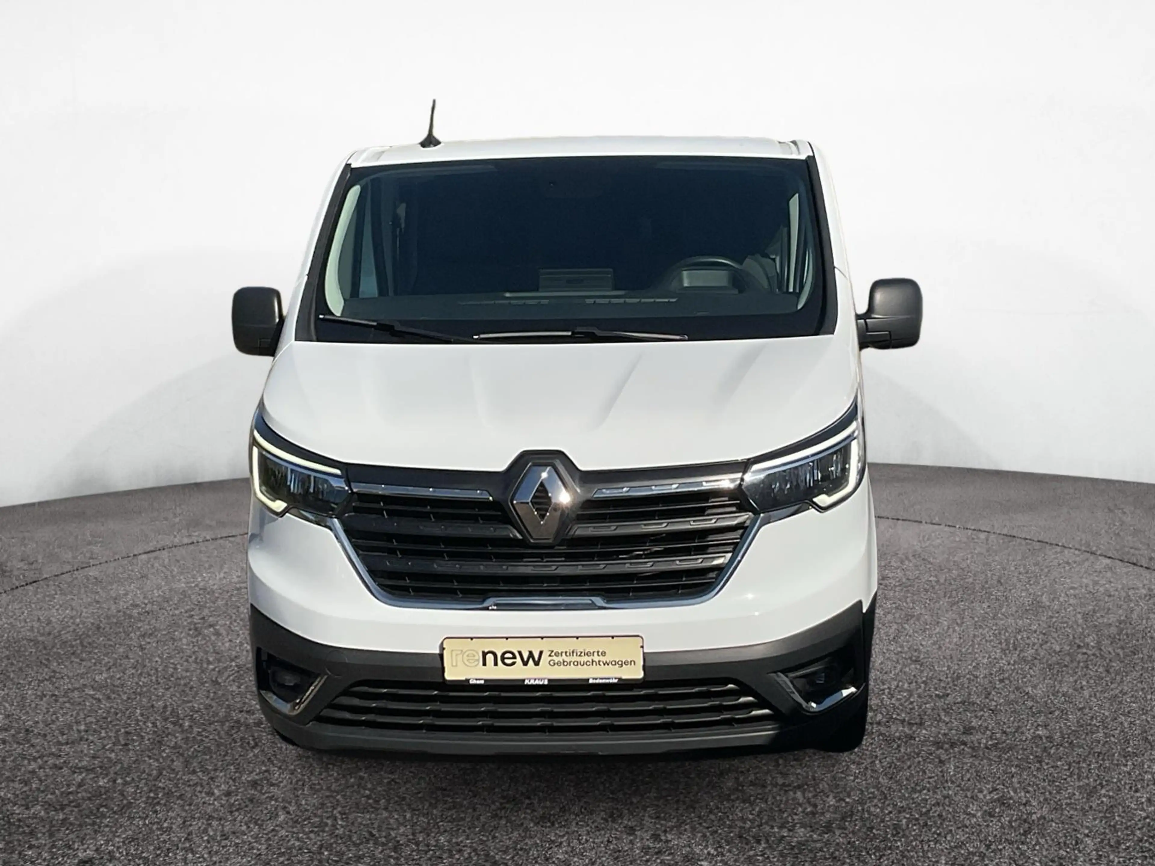 Renault Trafic Doppelkabine Komfort L2H1 2,0t Blue dCi 150 EDC — photo 2