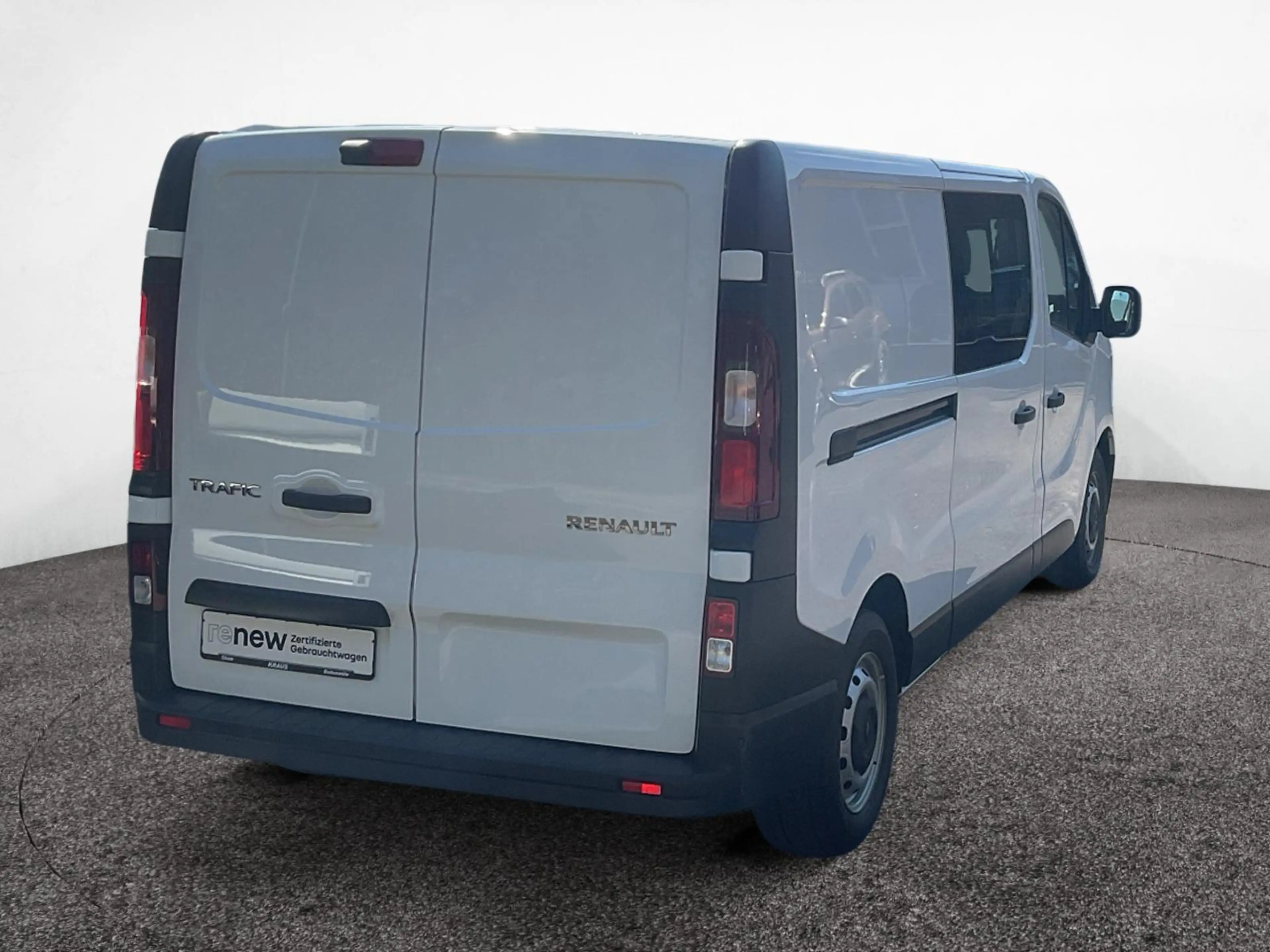 Renault Trafic Doppelkabine Komfort L2H1 2,0t Blue dCi 150 EDC — photo 9