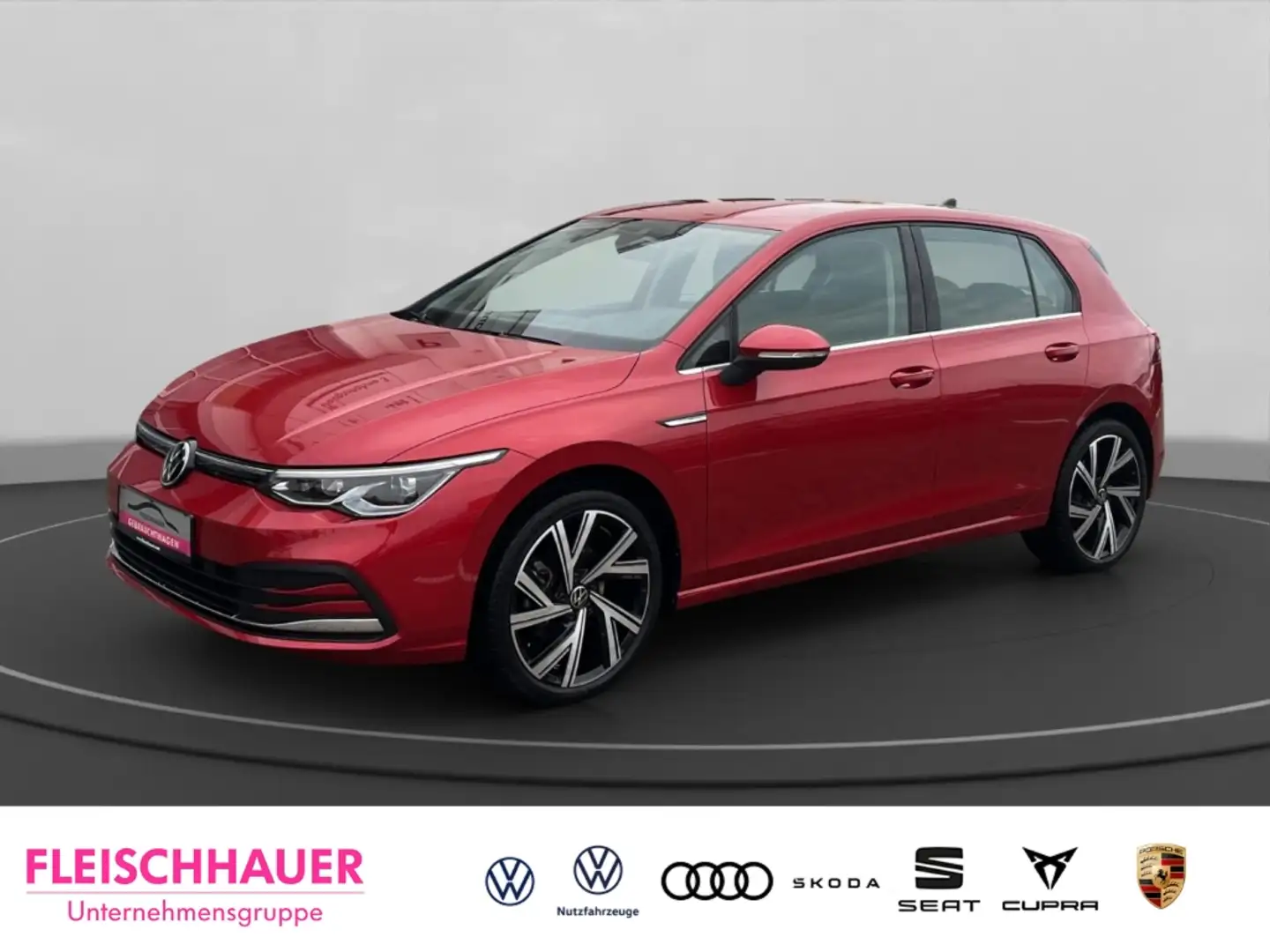 Volkswagen Golf VIII 1.5 TSI Style LED AHK Navi Sitzheizung Rood - 1