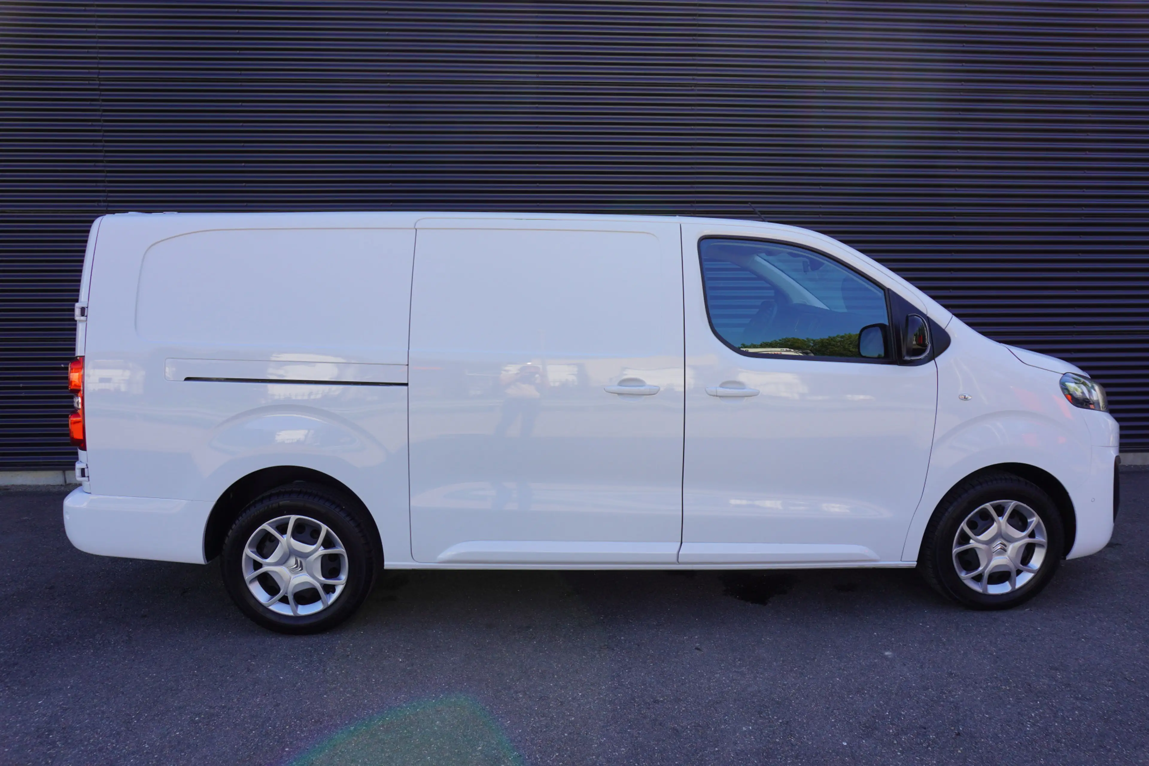 Citroen Jumpy 145pk Automaat L3H1 2500kg Trekhaak Apple craplay — photo 7