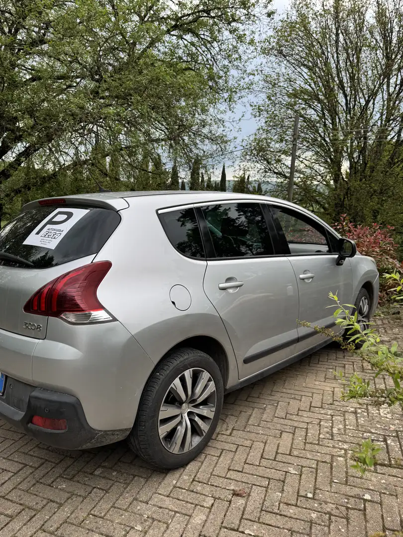 Peugeot 3008 1.6 bluehdi Business s&s 120cv eat6 - 2