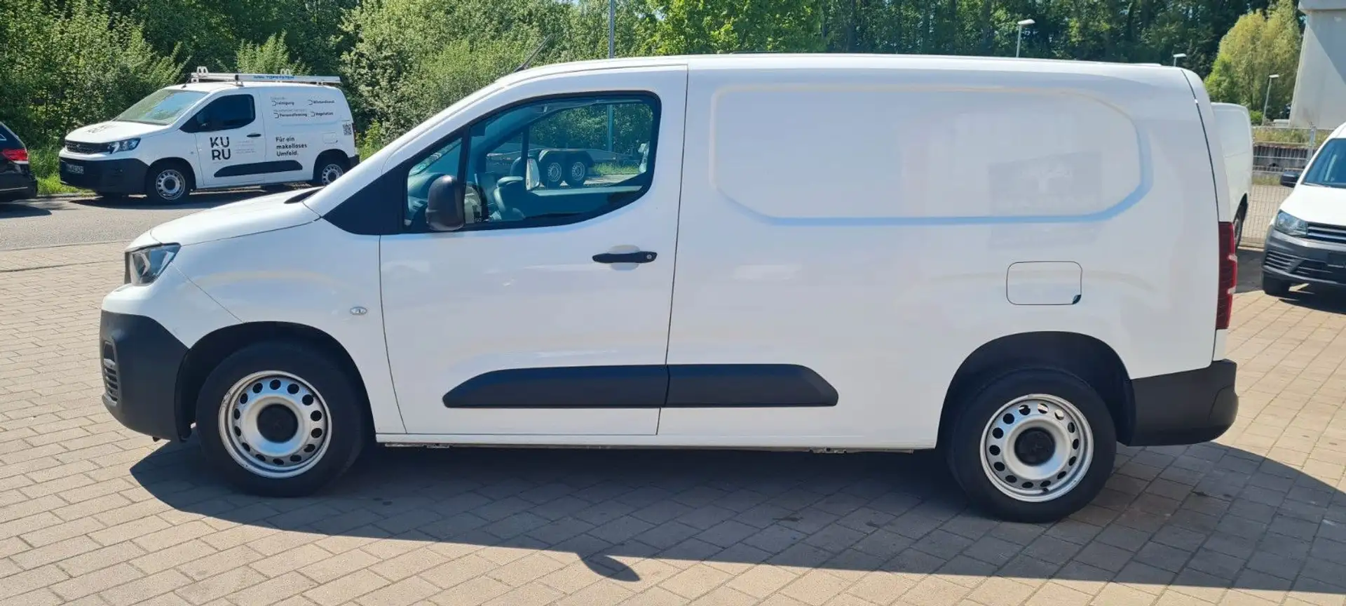 Peugeot Partner Asphalt L2 1,5 Hdi 131PS Navi Autom Weiß - 1