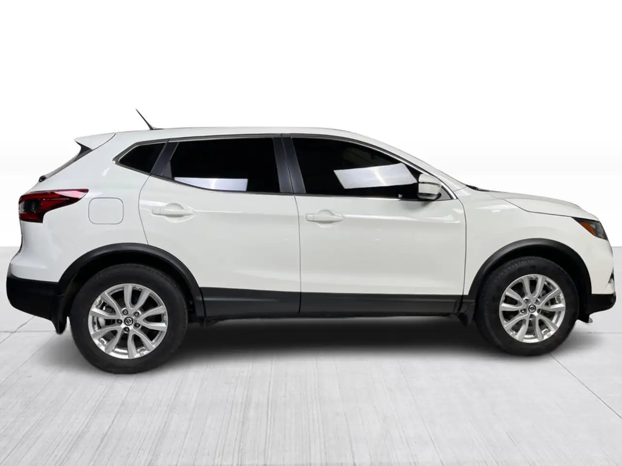 Nissan Qashqai снимка Nissan Qashqai