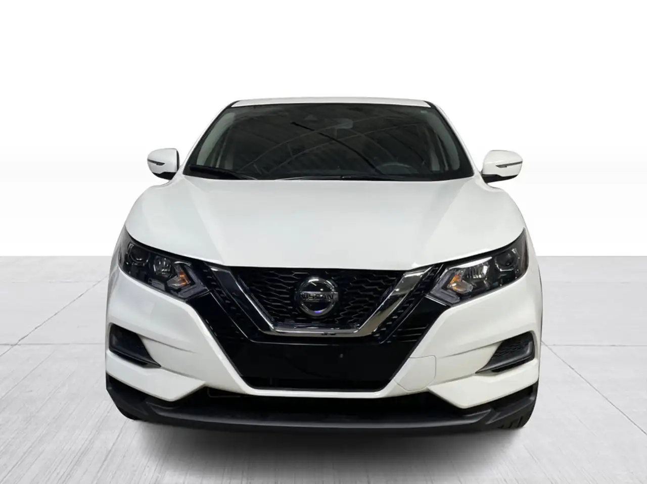 Nissan Qashqai снимка Nissan Qashqai