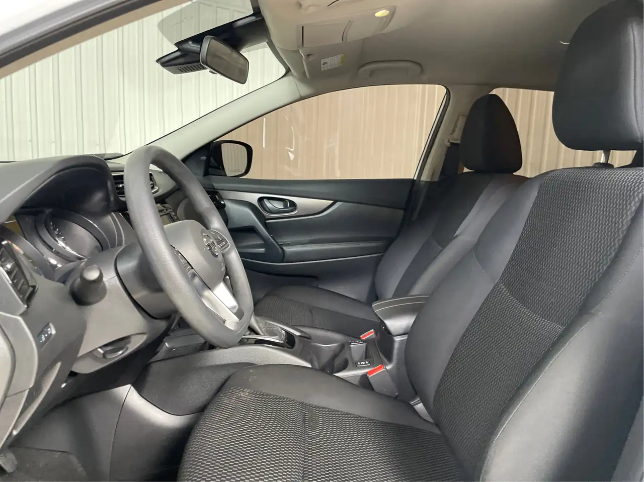 Nissan Qashqai снимка Nissan Qashqai