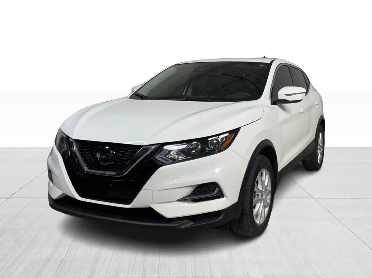 Nissan Qashqai снимка Nissan Qashqai