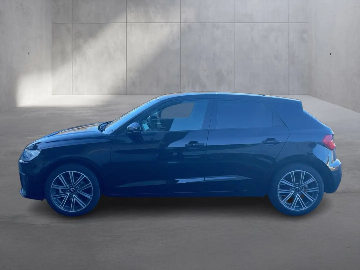 Audi A1 30 TFSI intense Schwarz - 2