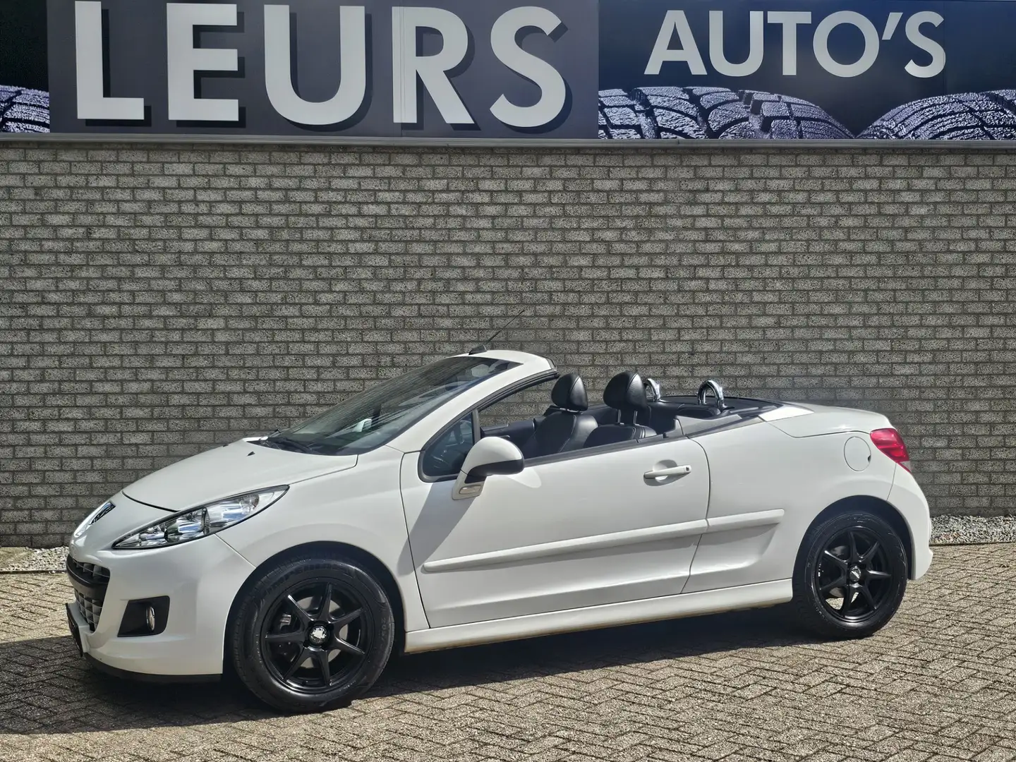 Peugeot 207 CC 1.6 VTi Noir & Blanc Leer/Ecc/Pdc Wit - 1