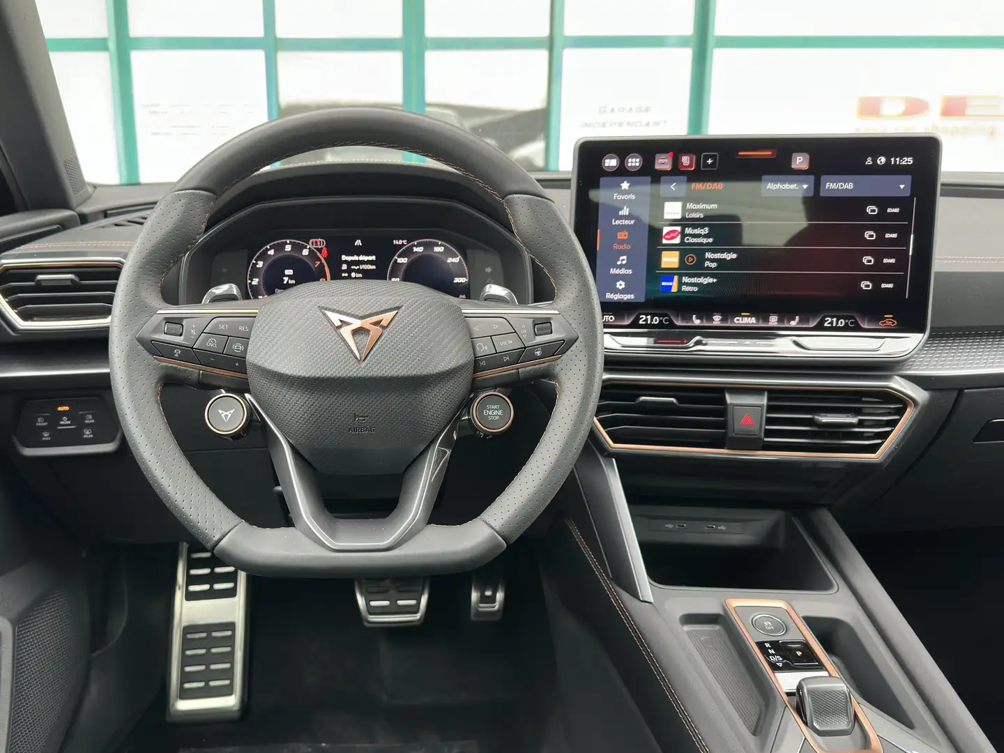 CUPRA Leon FACELIFT | 1.5 eTSI 150cv | DSG | Carplay | LED Noir - 2