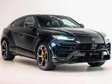 Urus 4.0 BiTurbo V8