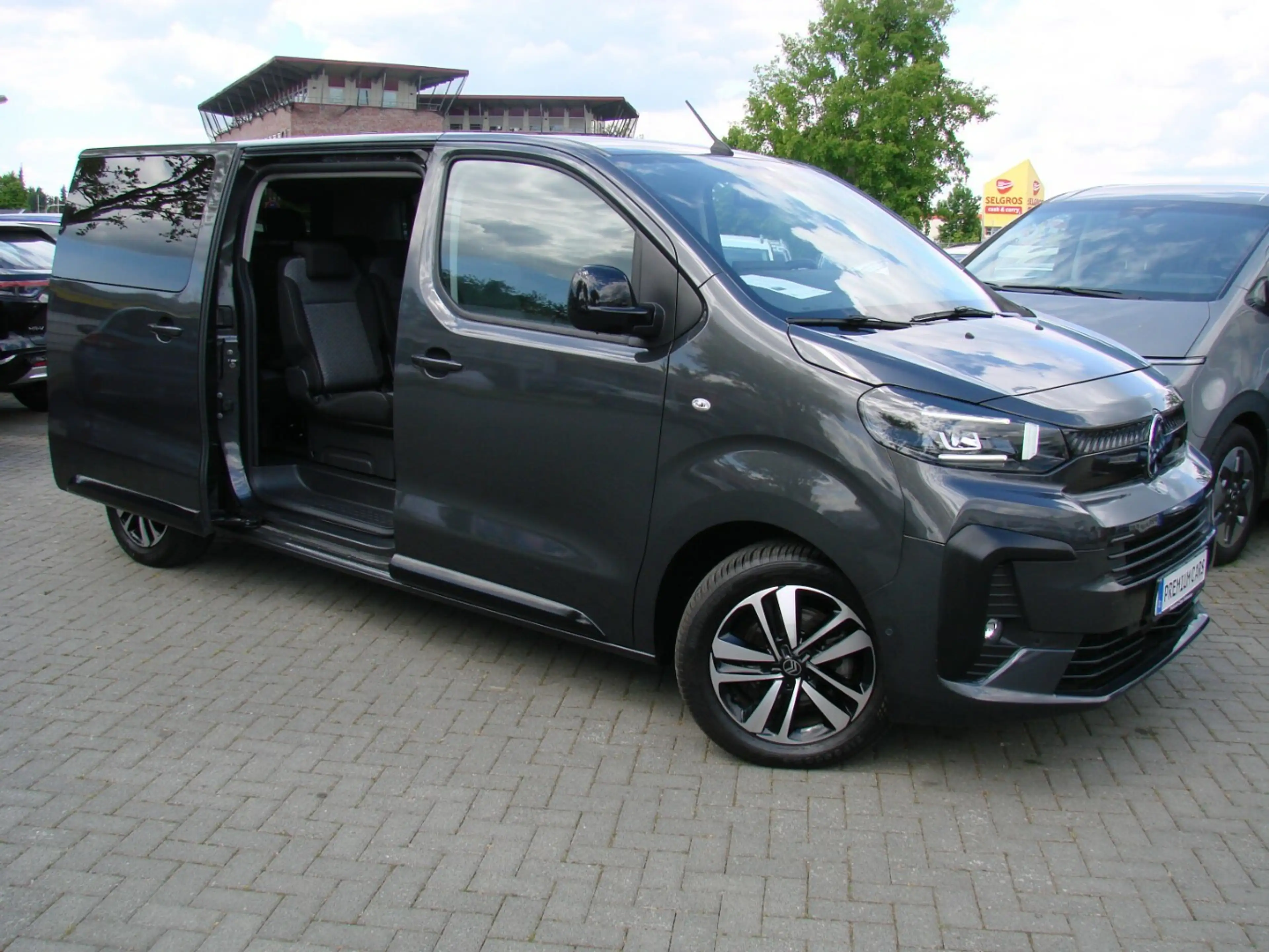 Citroen Spacetourer 180 Plus M, AHK LED Kamera180º 8 Sitzer — photo 7