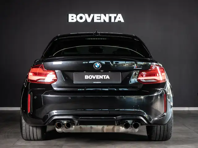 BMW M2 view 9