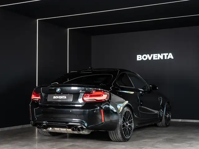BMW M2 view 8
