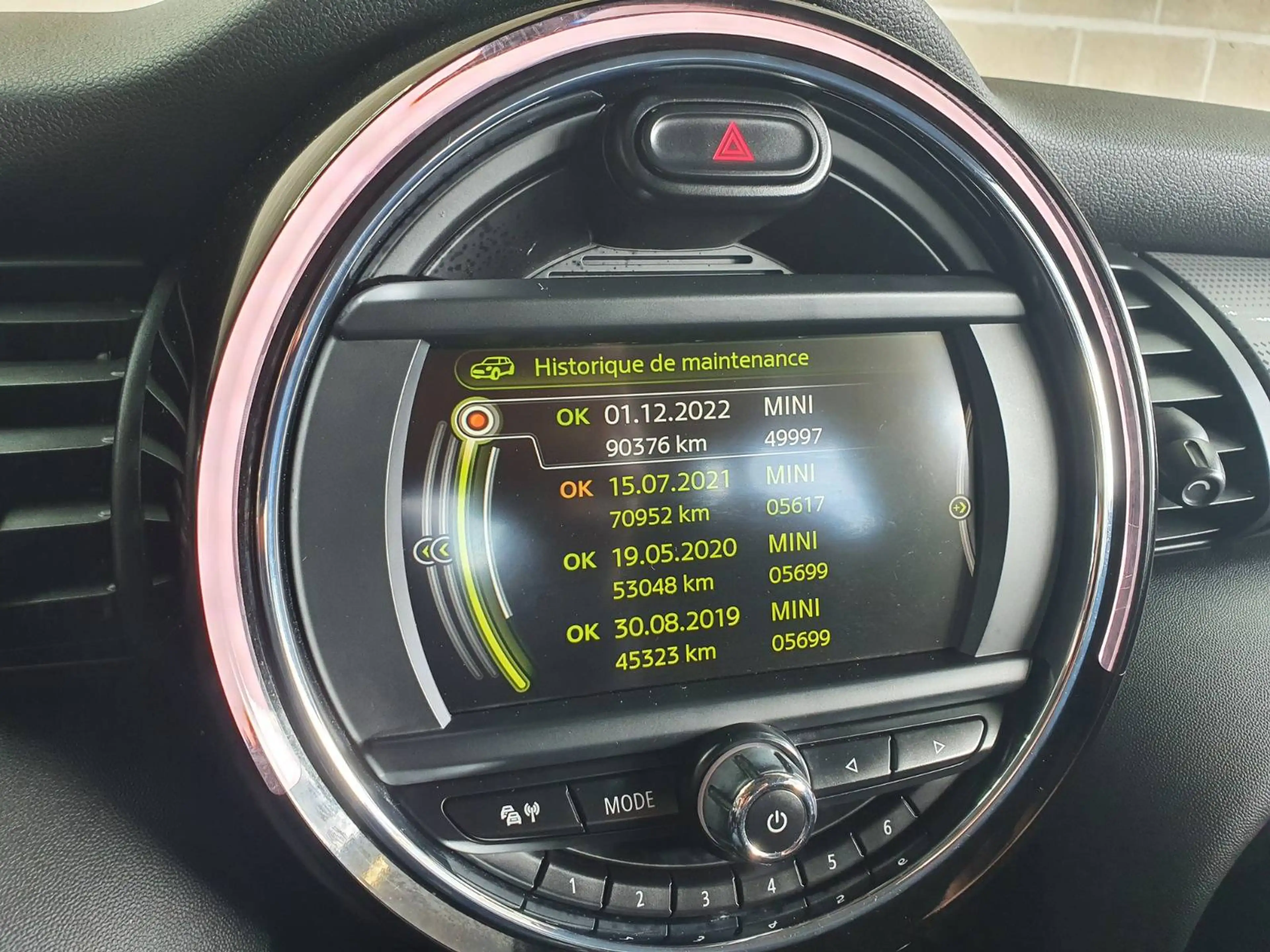 MINI Cooper D 🟢1.5 DIESEL 116CV - GPS - CAPTEURS - CRUISE — photo 12