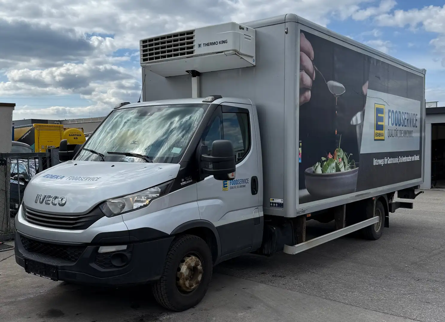Iveco Daily 70 C Aut. Radstand 5100 *Mwst*KühlKoffer* - 2