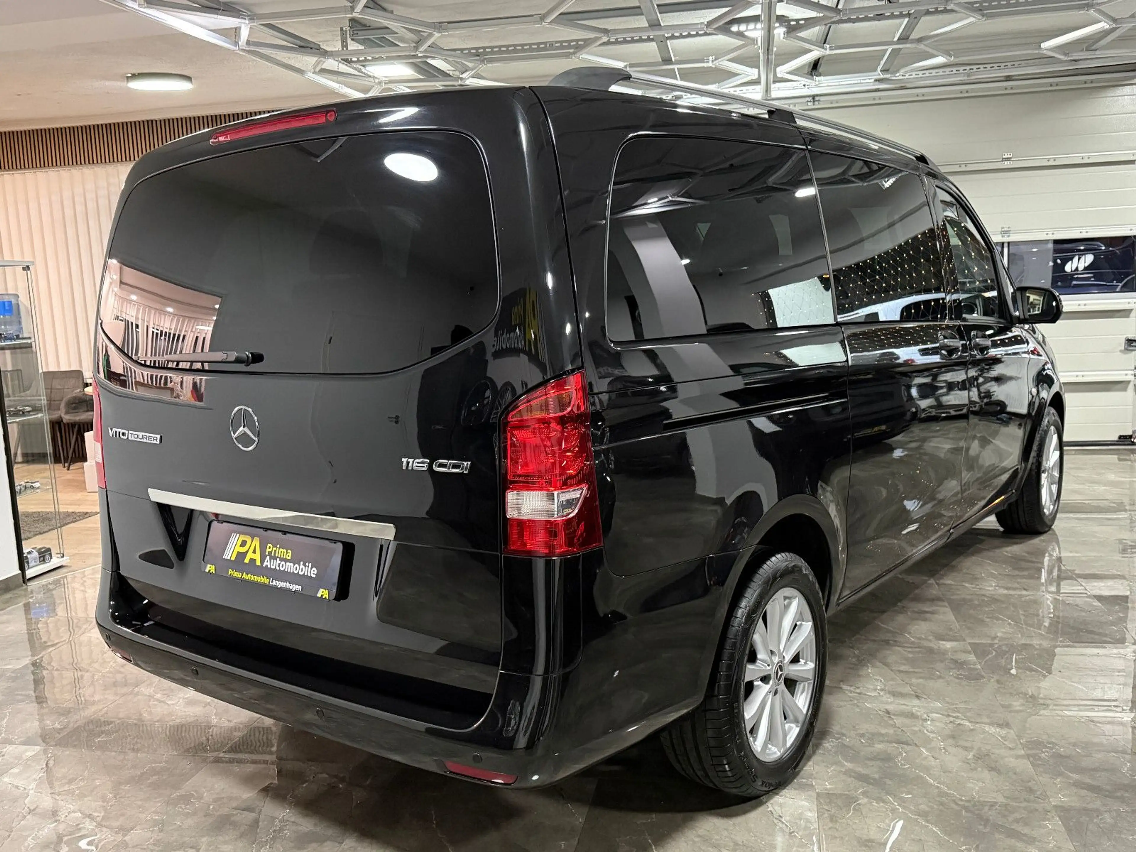 Mercedes-Benz Vito Tourer 116 CDI lang / 8-Sitzer Automatik — photo 4