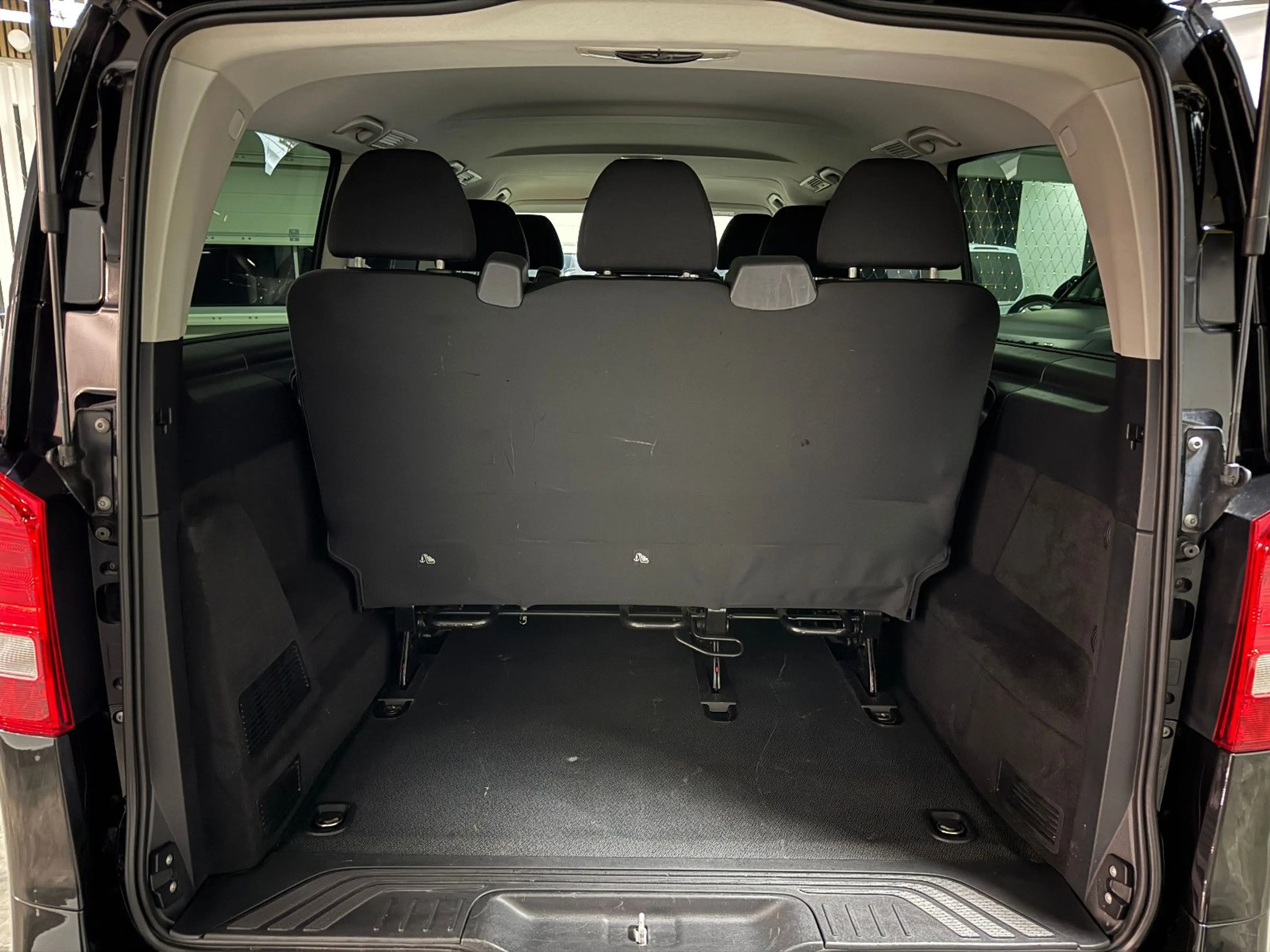 Mercedes-Benz Vito Tourer 116 CDI lang / 8-Sitzer Automatik — photo 15