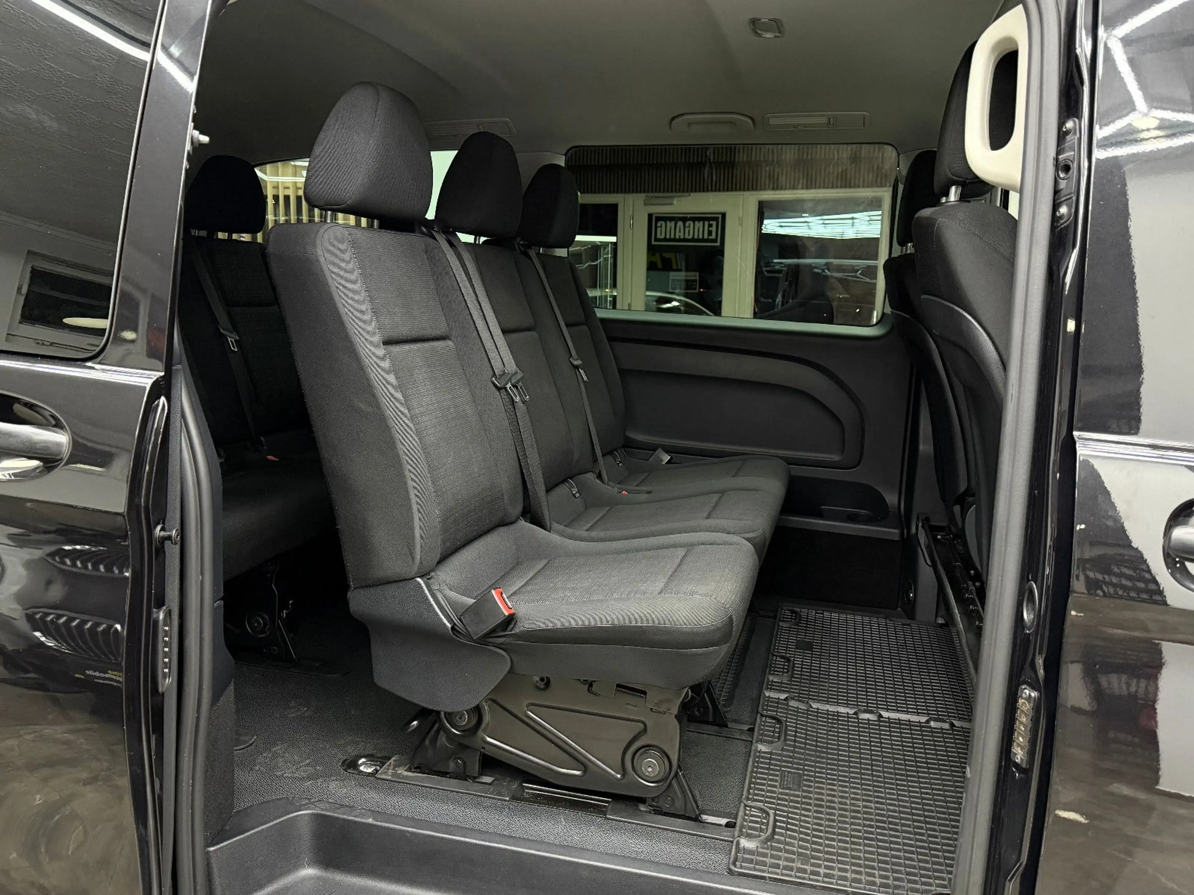 Mercedes-Benz Vito Tourer 116 CDI lang / 8-Sitzer Automatik — photo 12
