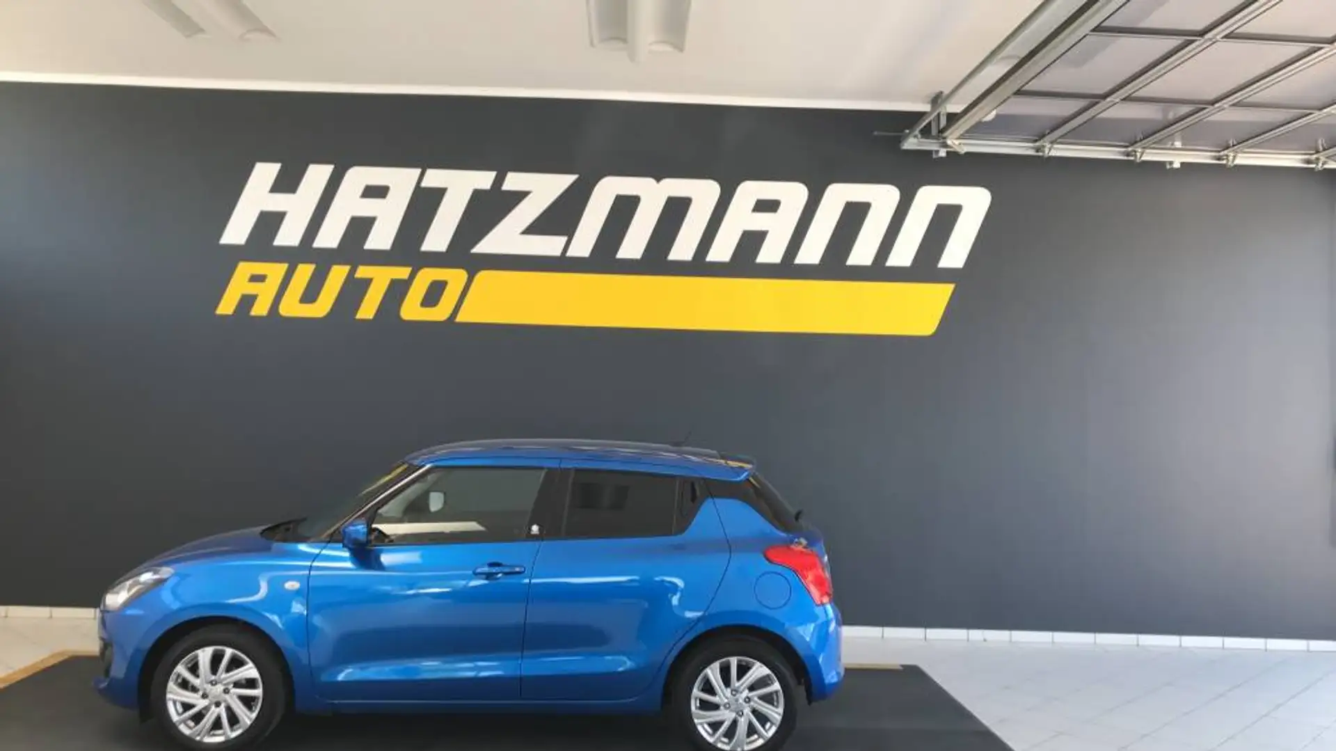 Suzuki Swift SWIFT Shine 1,2 Hybrid 83PS 5G Blau - 2
