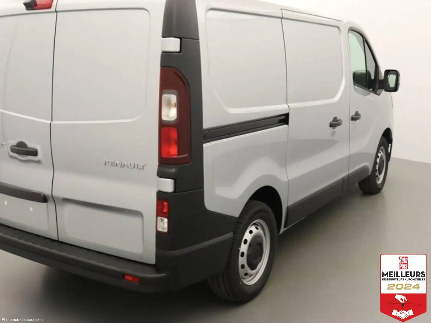 Renault Trafic TRAFIC L1H1 Advance 2.0 DCI 130 Gris - 2