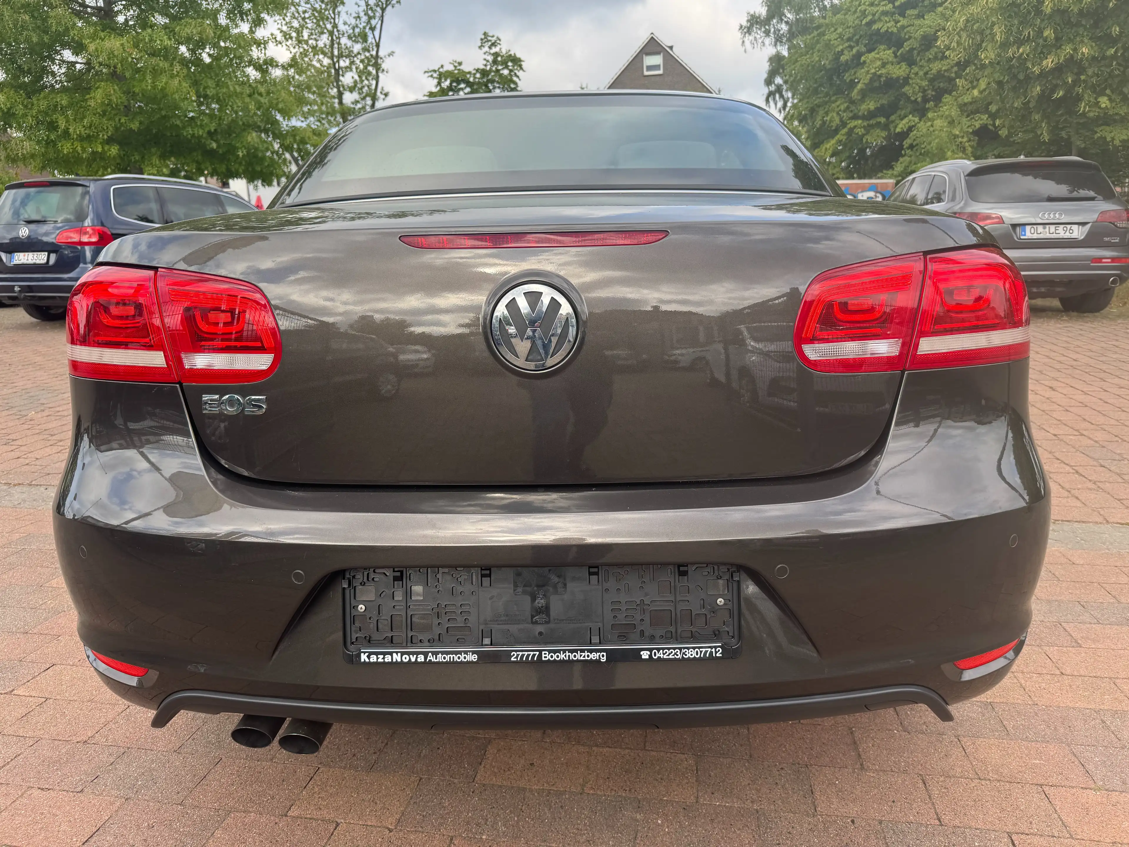 Volkswagen Eos 2.0 TDI Cabiro-AHK-Leder-SHZ-Tempomat+Einparkh — photo 10