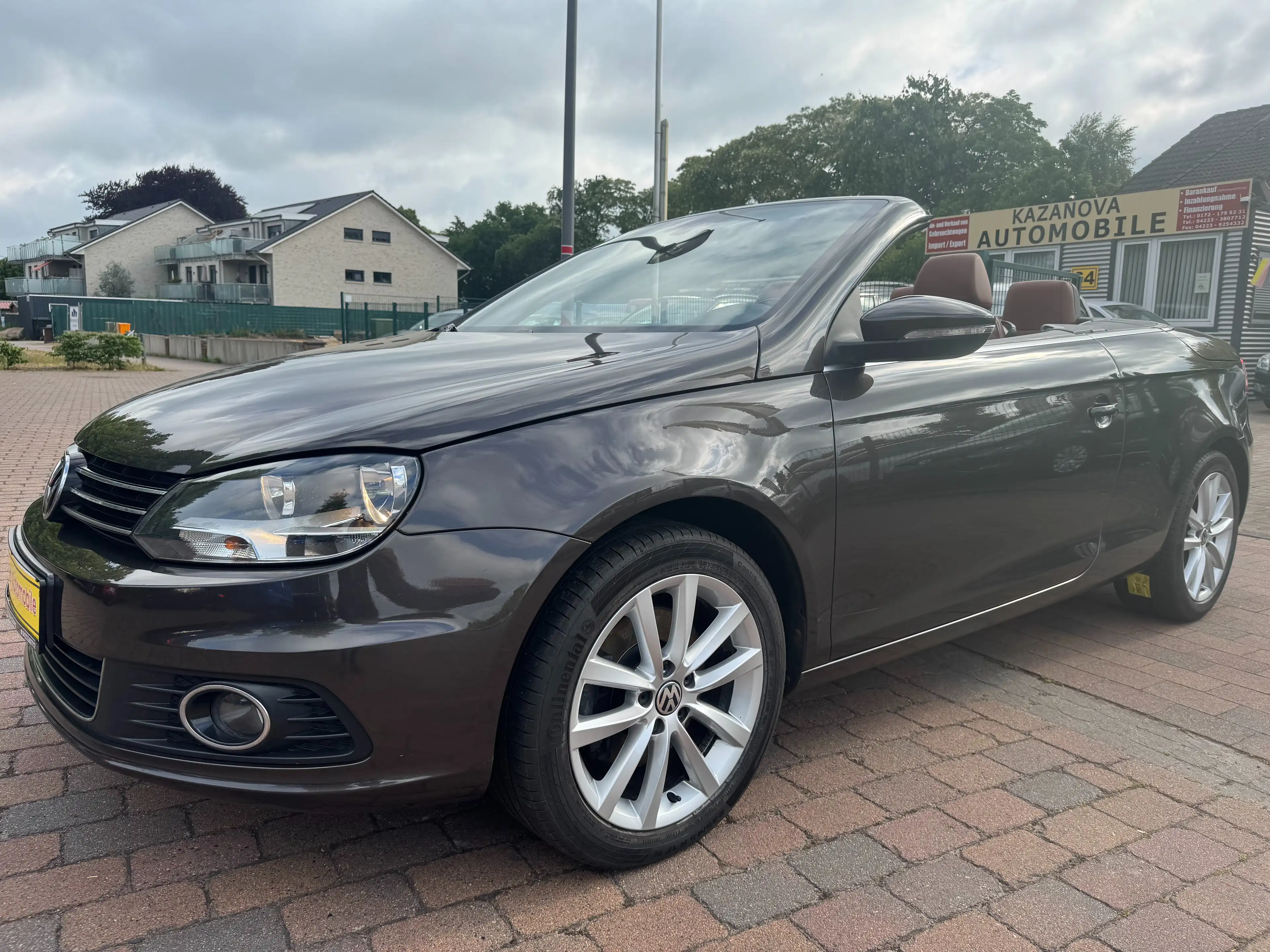 Volkswagen Eos 2.0 TDI Cabiro-AHK-Leder-SHZ-Tempomat+Einparkh — photo 4