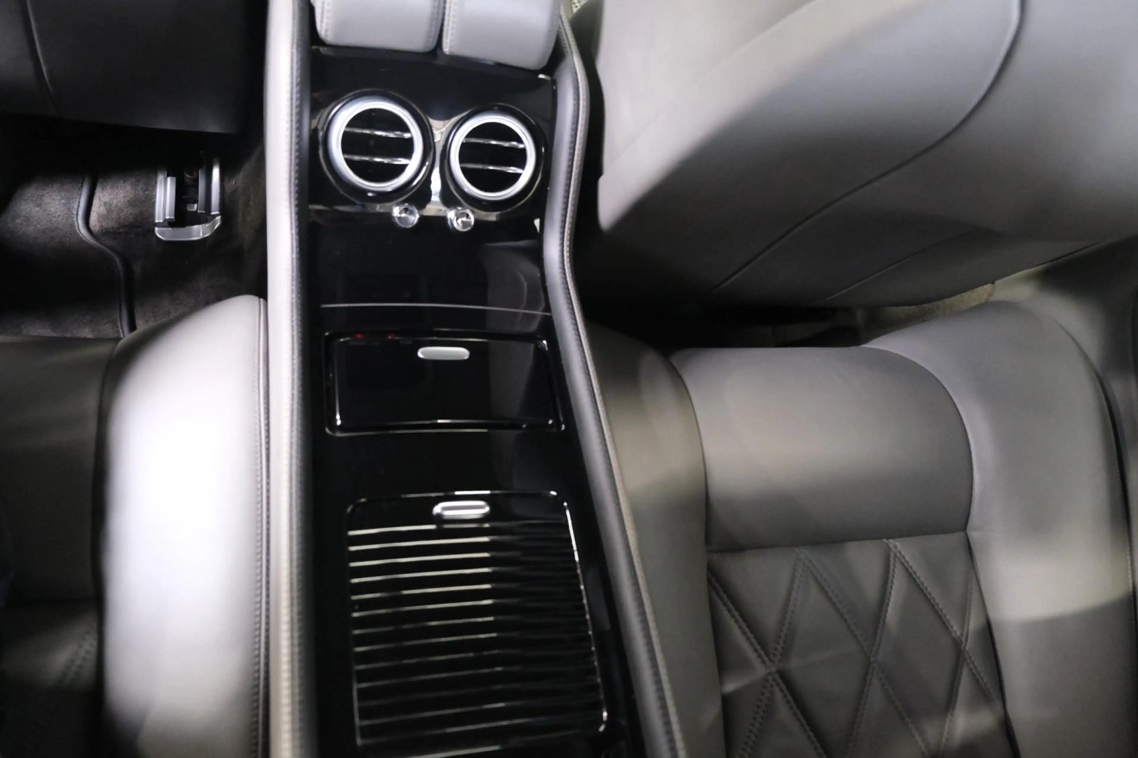 Bentley Continental GT 6.0 W12 Speed 611 PK - Bom vol opties! — photo 15
