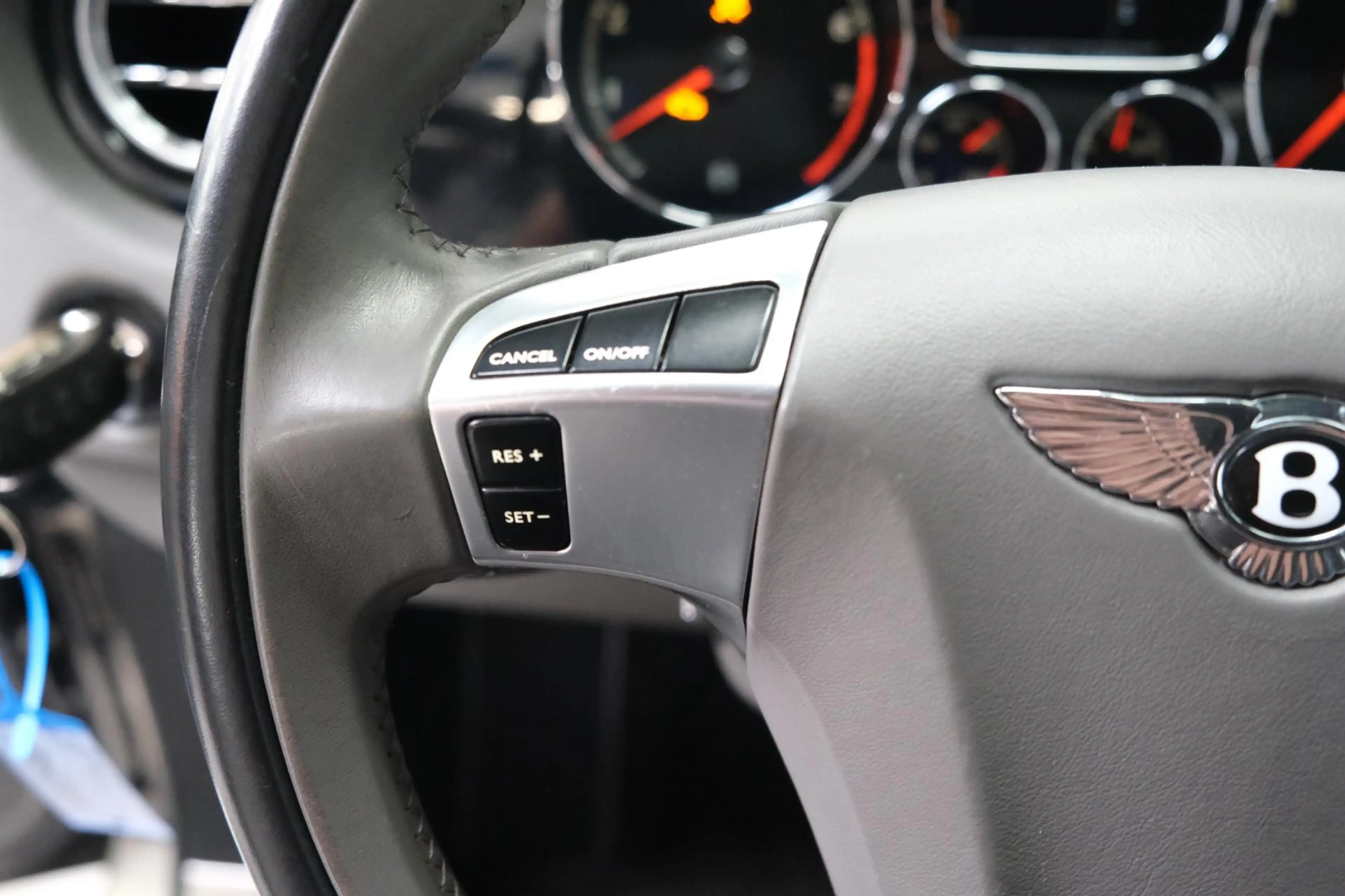 Bentley Continental GT 6.0 W12 Speed 611 PK - Bom vol opties! — photo 23