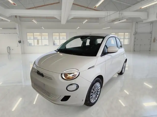 Fiat 500e ELETTRICA ACTION 58 CV 3 PORTE BERLINA