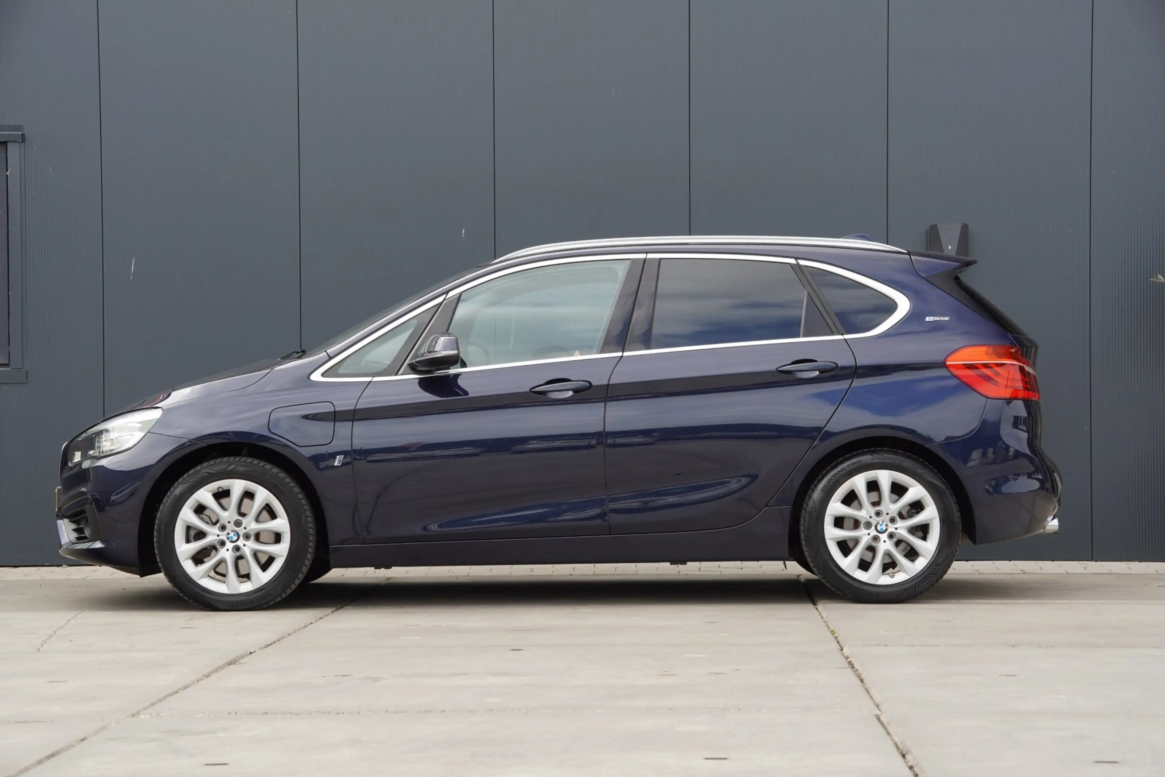 BMW 225 2-serie Active Tourer 225xe iPerformance Executive — photo 2