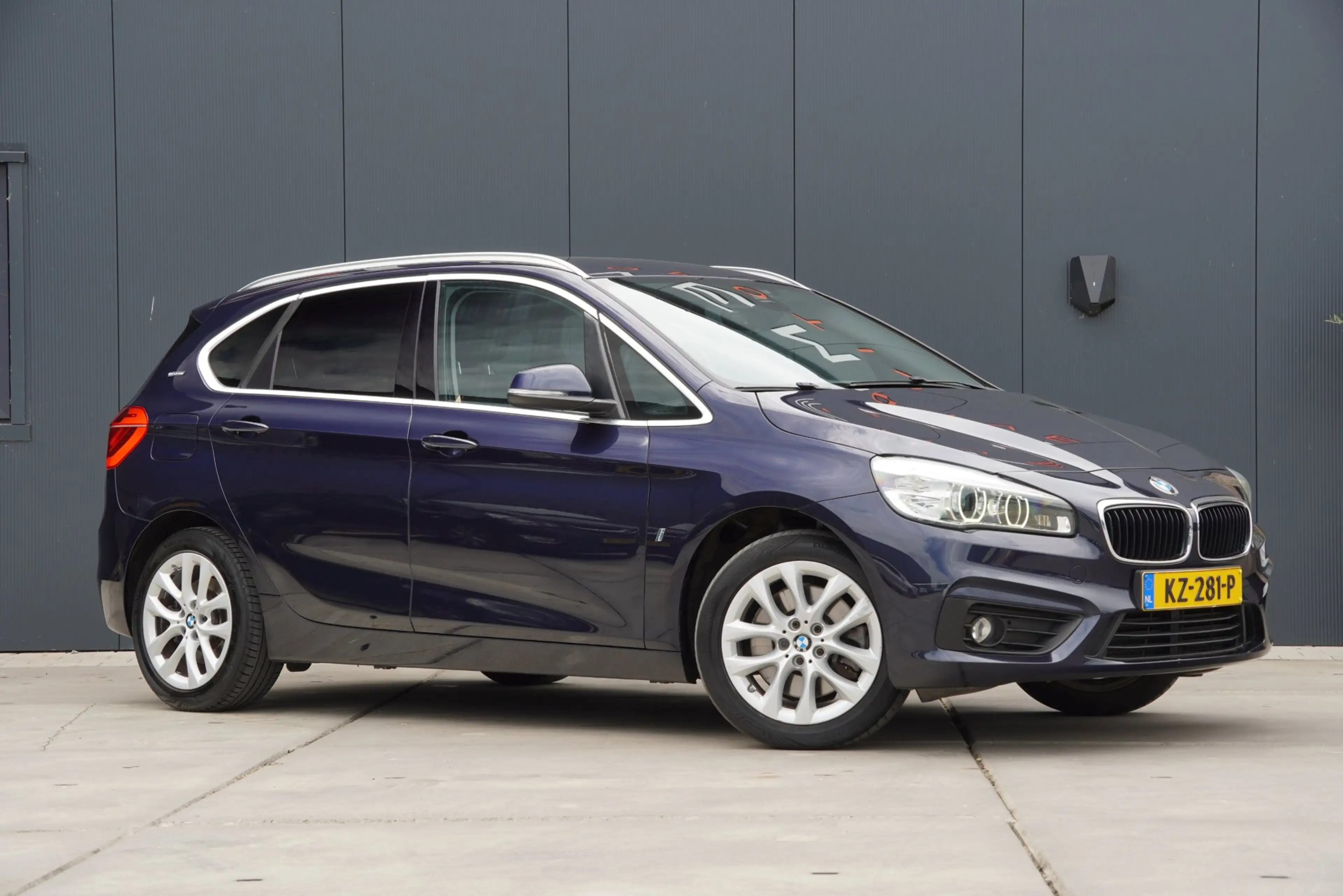 BMW 225 2-serie Active Tourer 225xe iPerformance Executive — photo 7