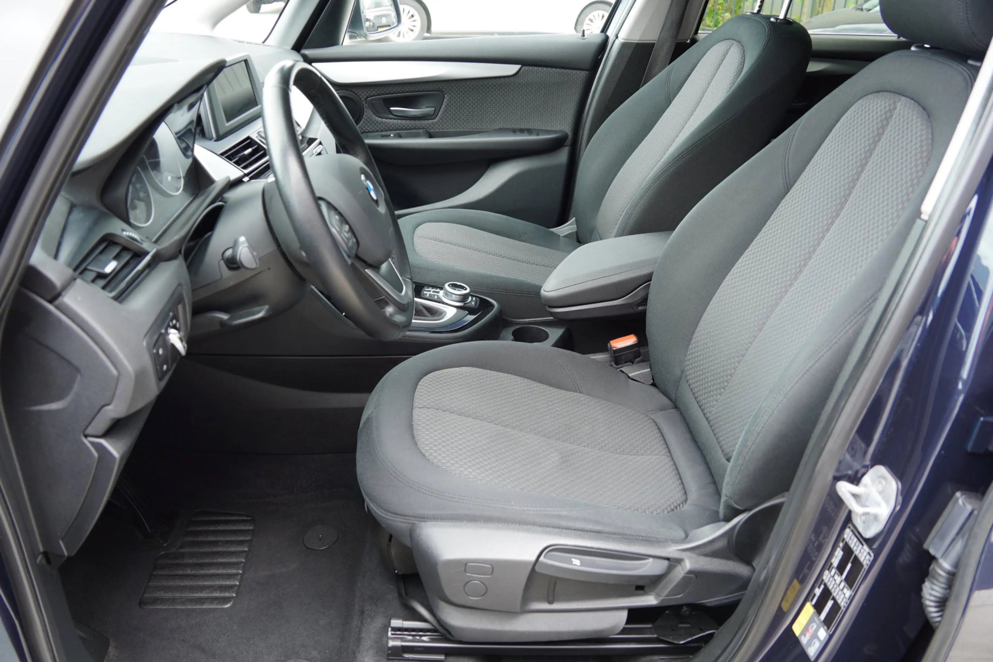 BMW 225 2-serie Active Tourer 225xe iPerformance Executive — photo 10