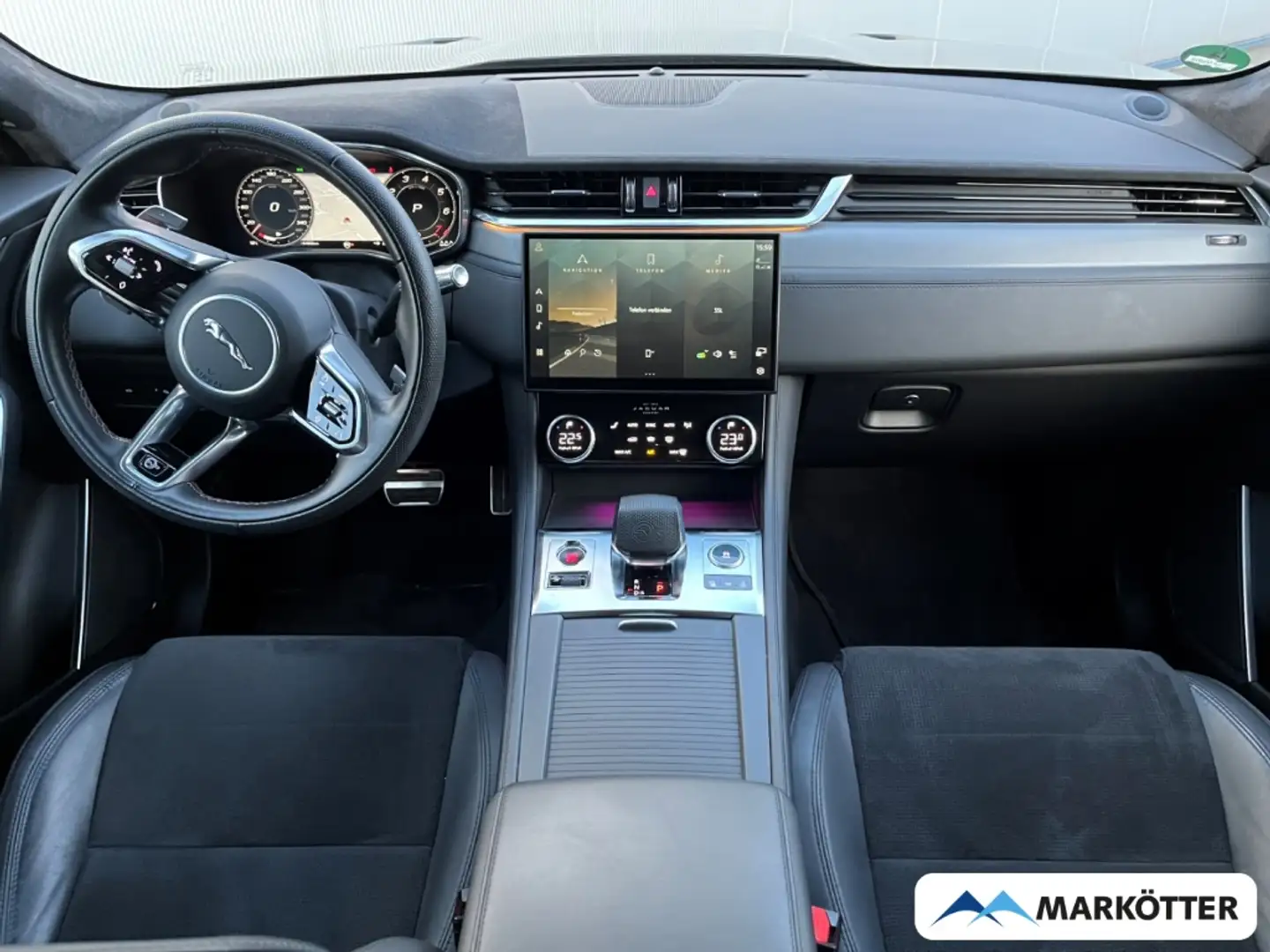 Jaguar F-Pace AWD P550 SVR 360°/AHK/ACC/Sitzkühlung Noir - 2