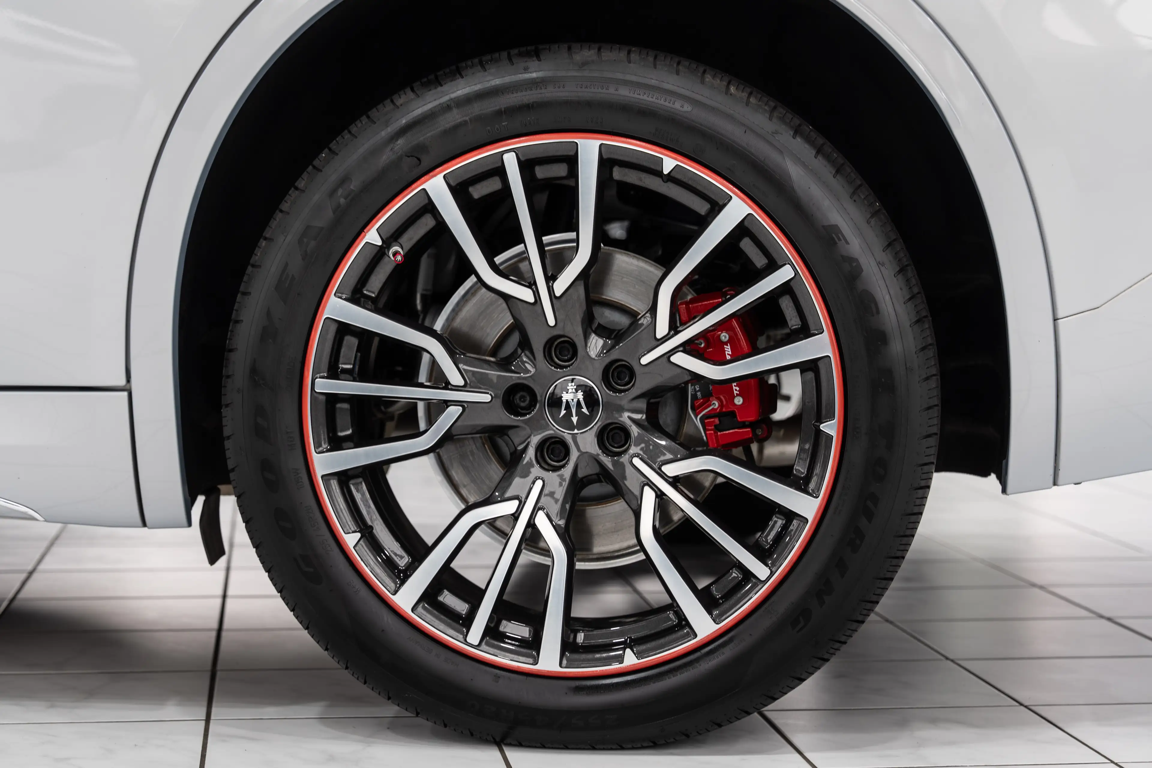Maserati Grecale GT*HEAD-UP*360*PANO*SONUS-FIBER*MATRIX* — photo 10