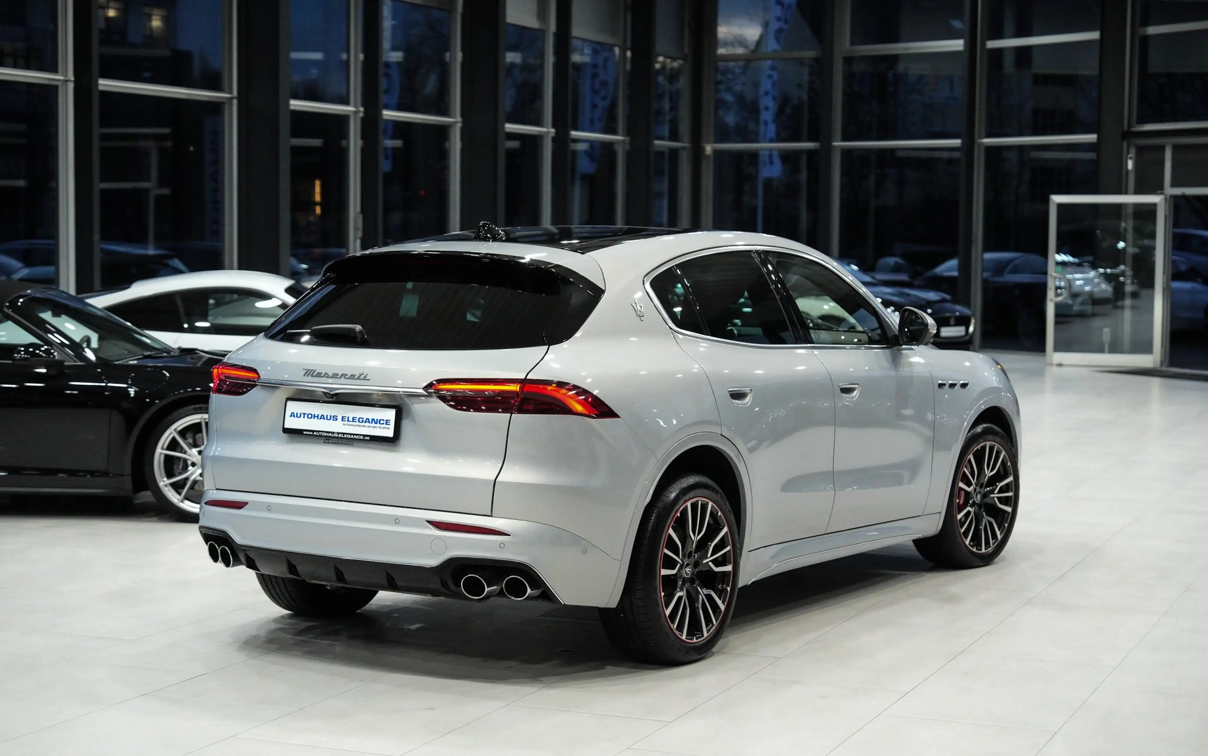 Maserati Grecale GT*HEAD-UP*360*PANO*SONUS-FIBER*MATRIX* — photo 3