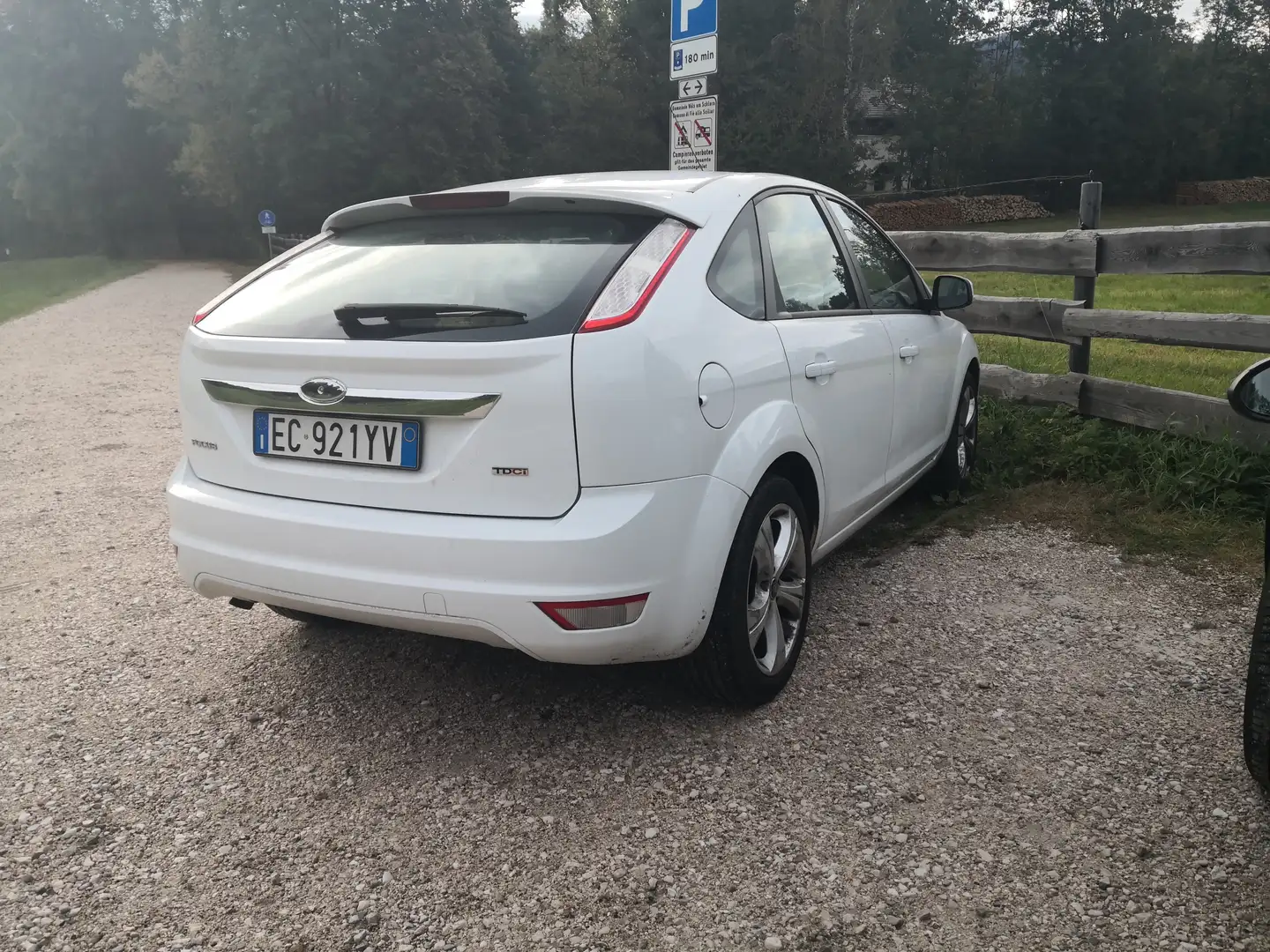 Ford Focus Focus II 2008 5p 1.6 tdci Titanium dpf Bianco - 2