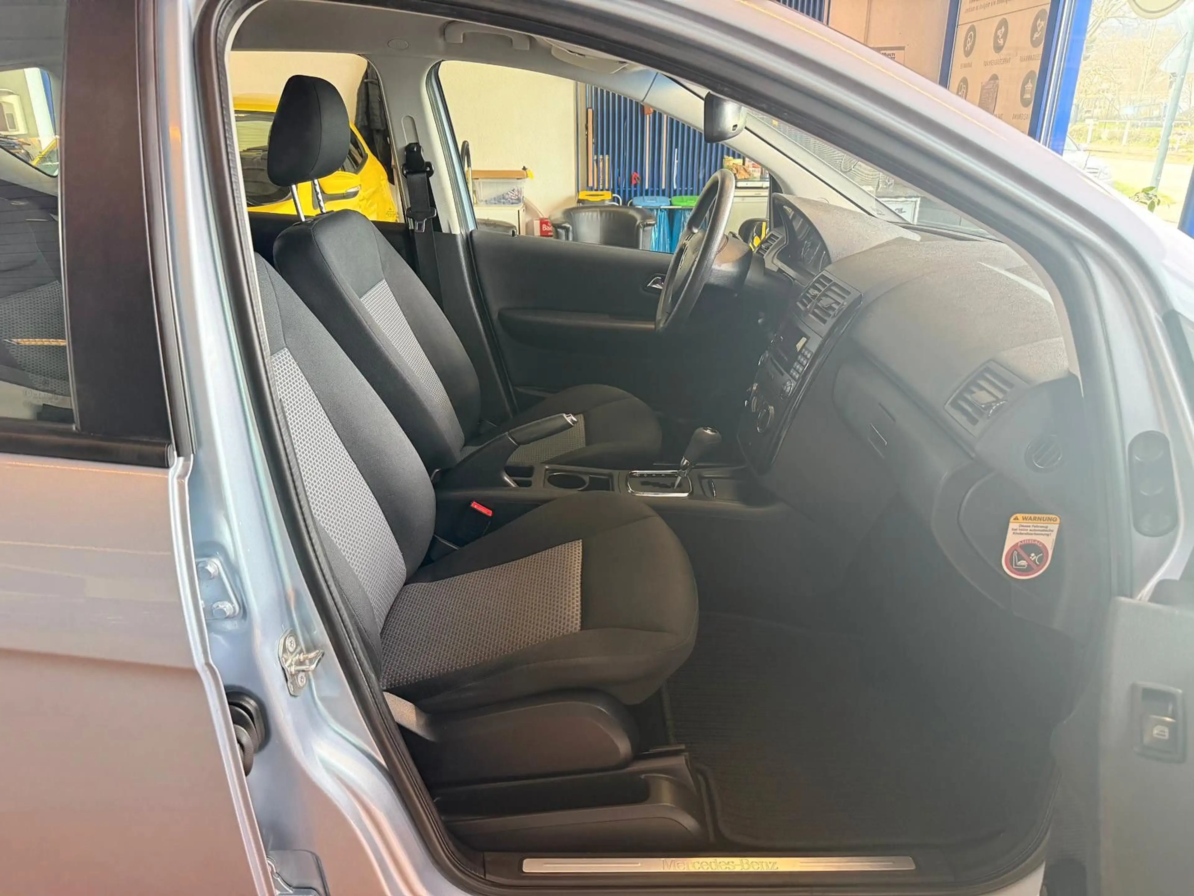 Mercedes-Benz A 150 Automatik / Klima / Sitzheizung — photo 13
