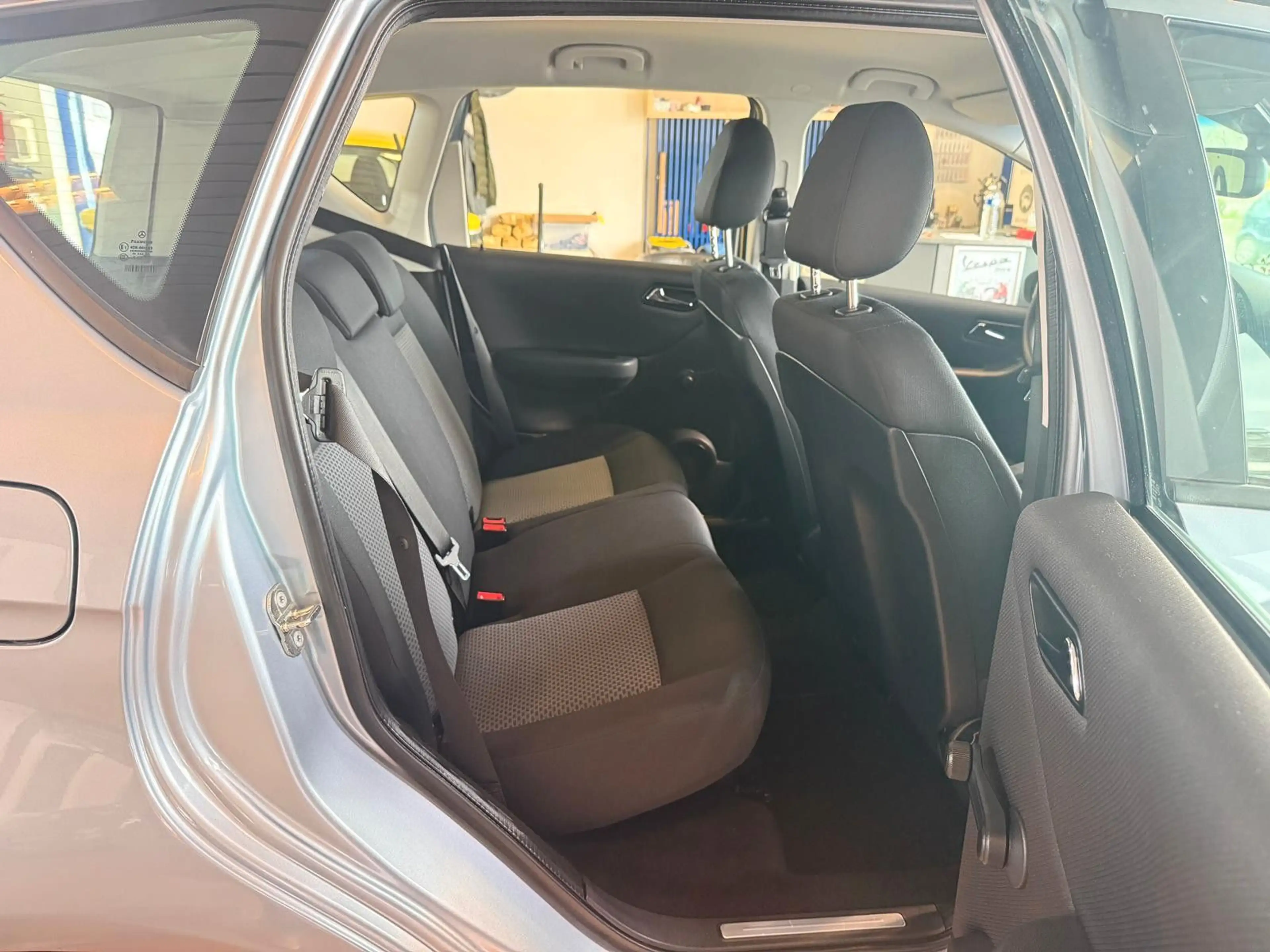 Mercedes-Benz A 150 Automatik / Klima / Sitzheizung — photo 12