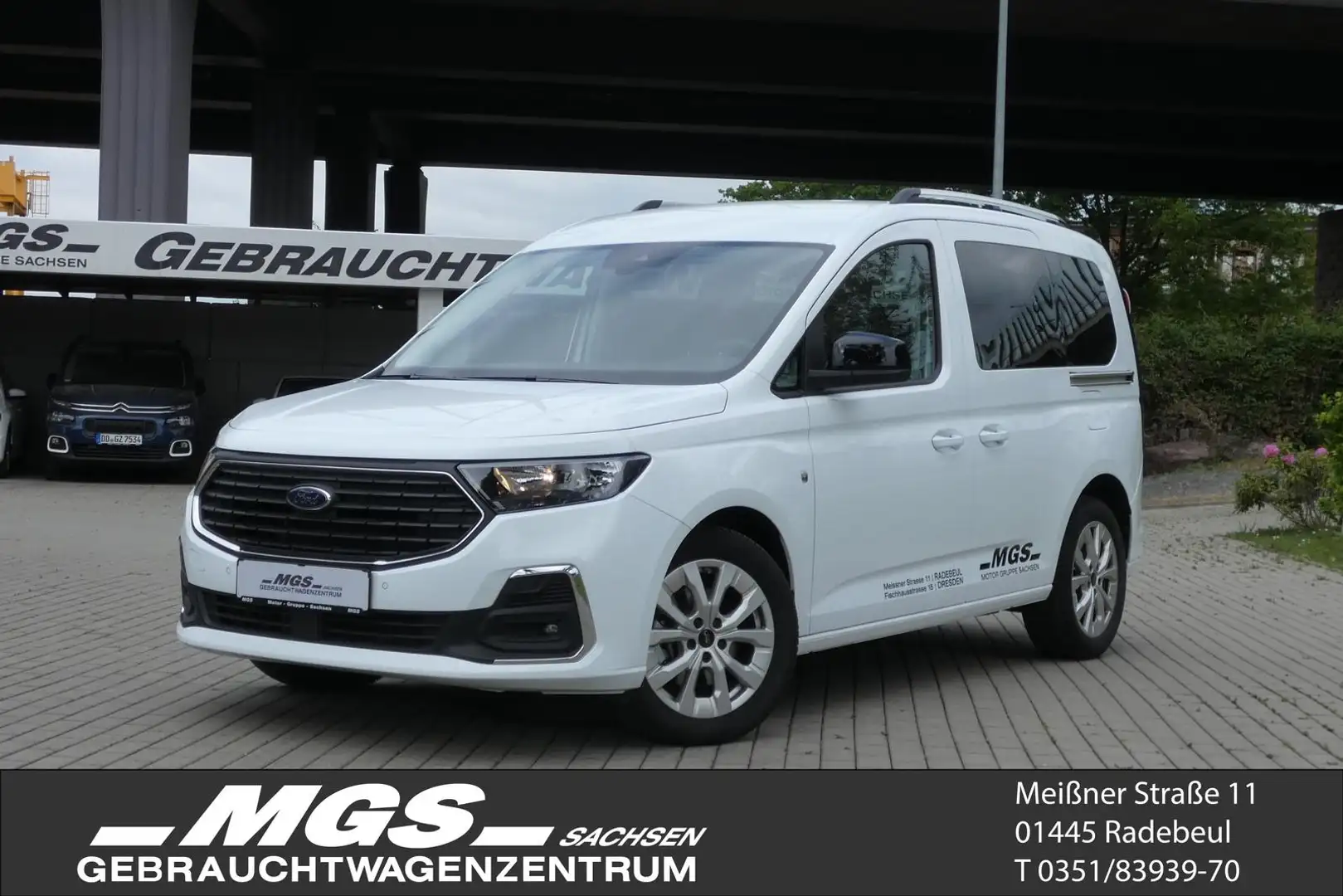 Ford Tourneo Connect 2,0 Titanium #SOFORT #Autom. Weiß - 1