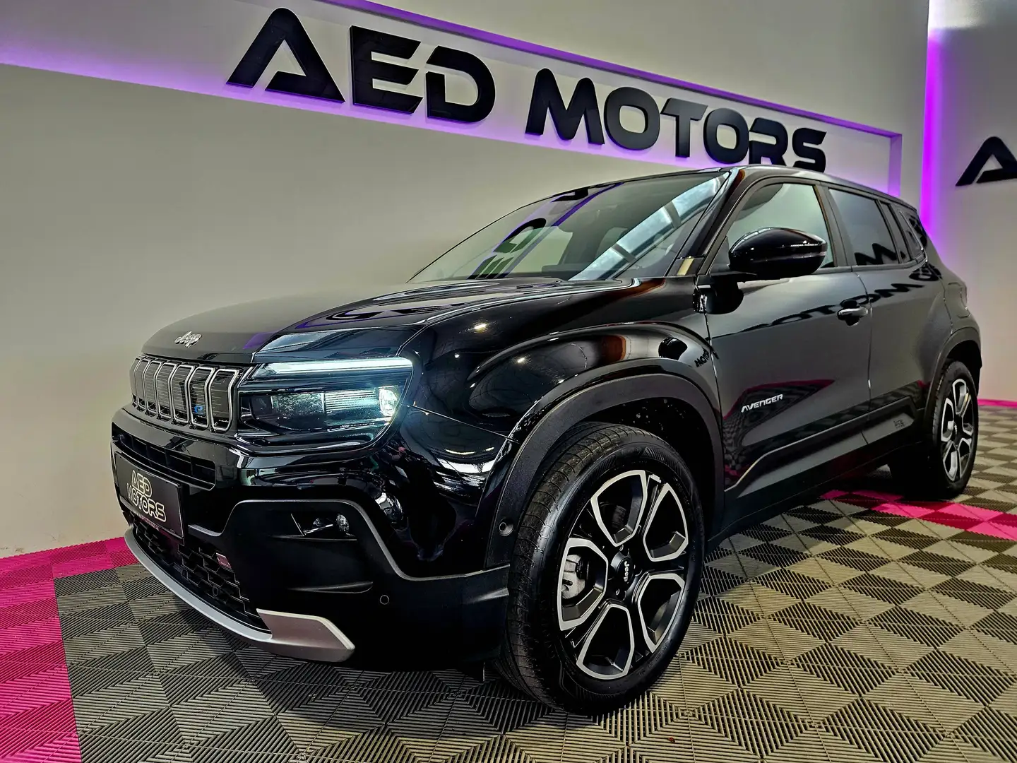 Jeep Avenger Altitude Electric Schwarz - 1