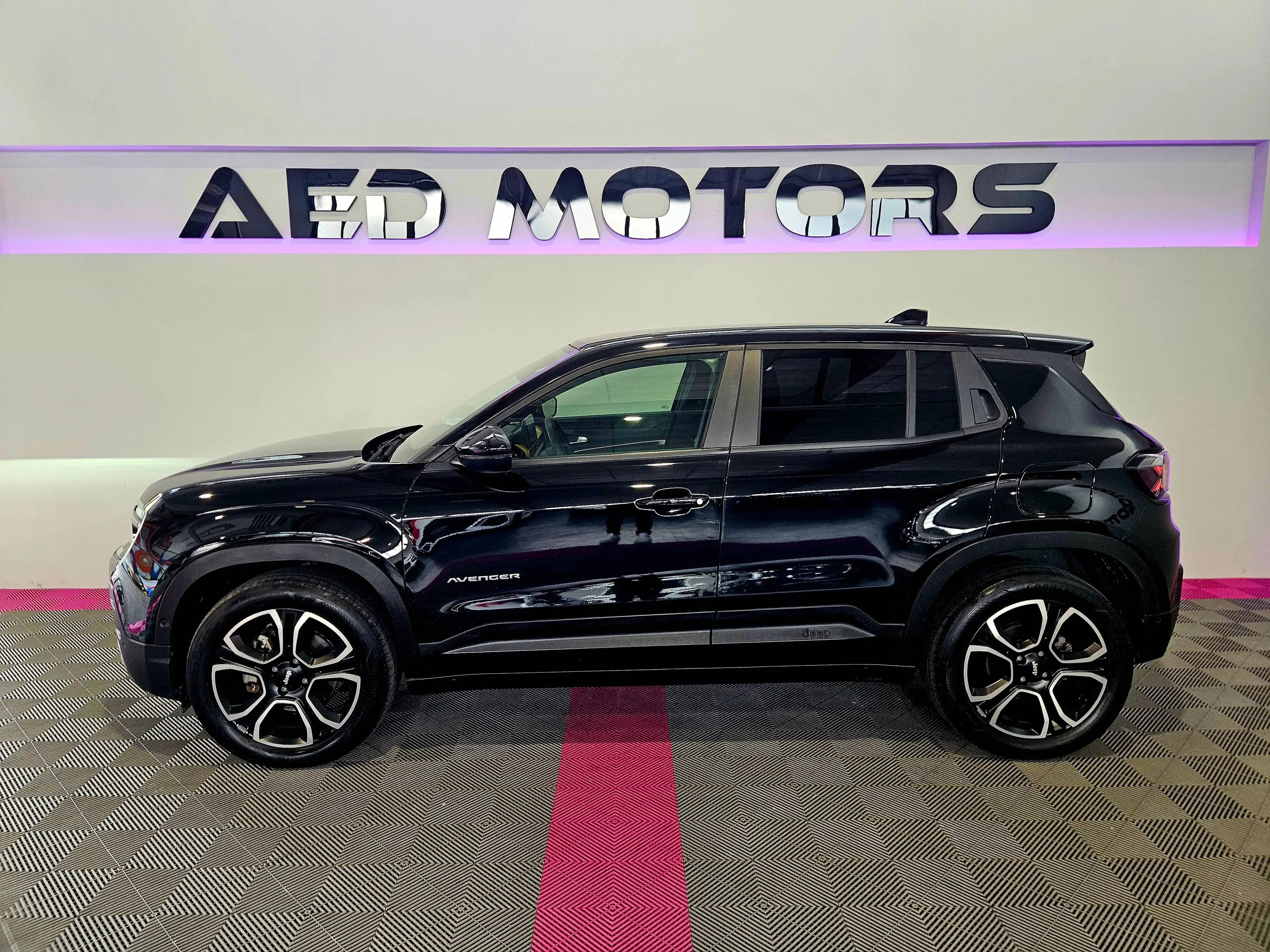 Jeep Avenger Altitude Electric — photo 7