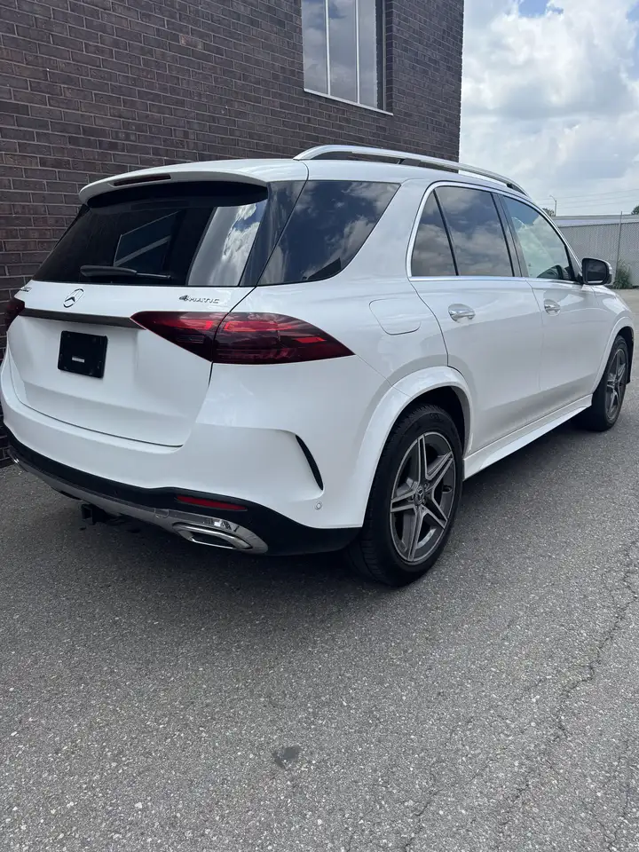 Mercedes-Benz GLE снимка Mercedes-Benz GLE