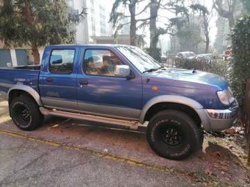 2.5 Navara