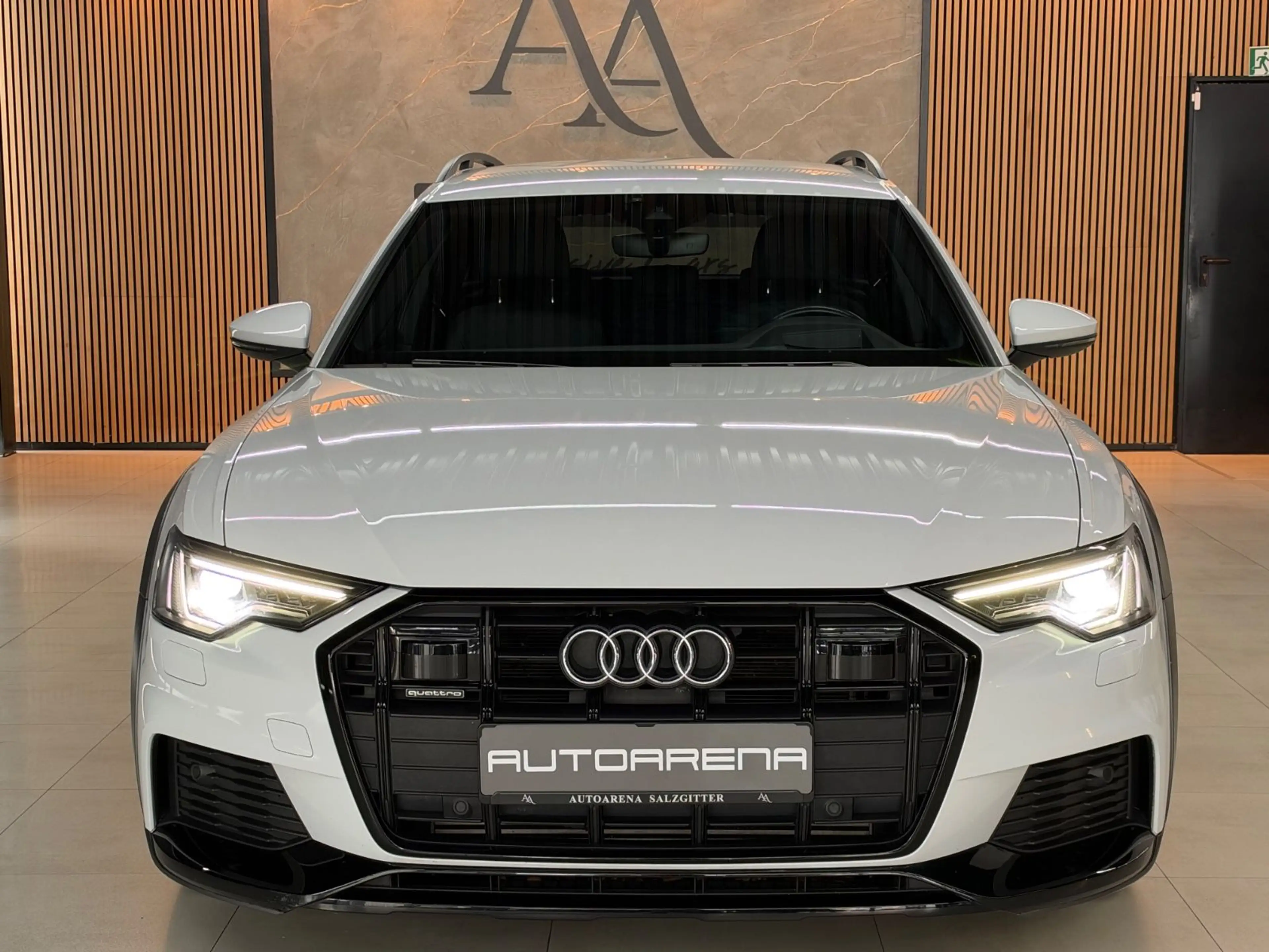 Audi A6 allroad 55 TFSI Quattro*BLACK*HuD*MATRIX-LED* — photo 4