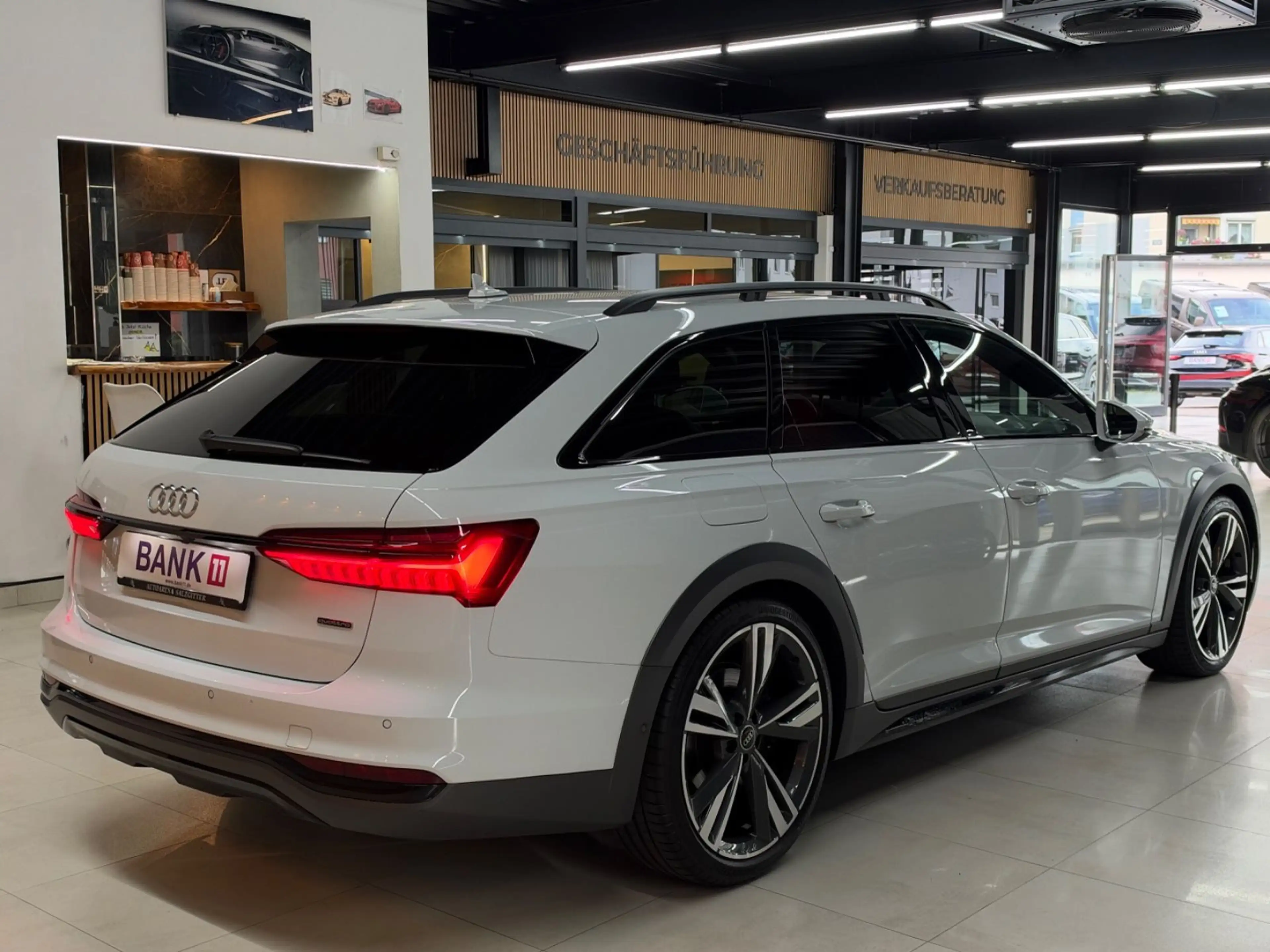 Audi A6 allroad 55 TFSI Quattro*BLACK*HuD*MATRIX-LED* — photo 6