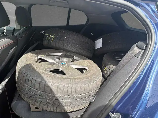 BMW 1 Series view 5